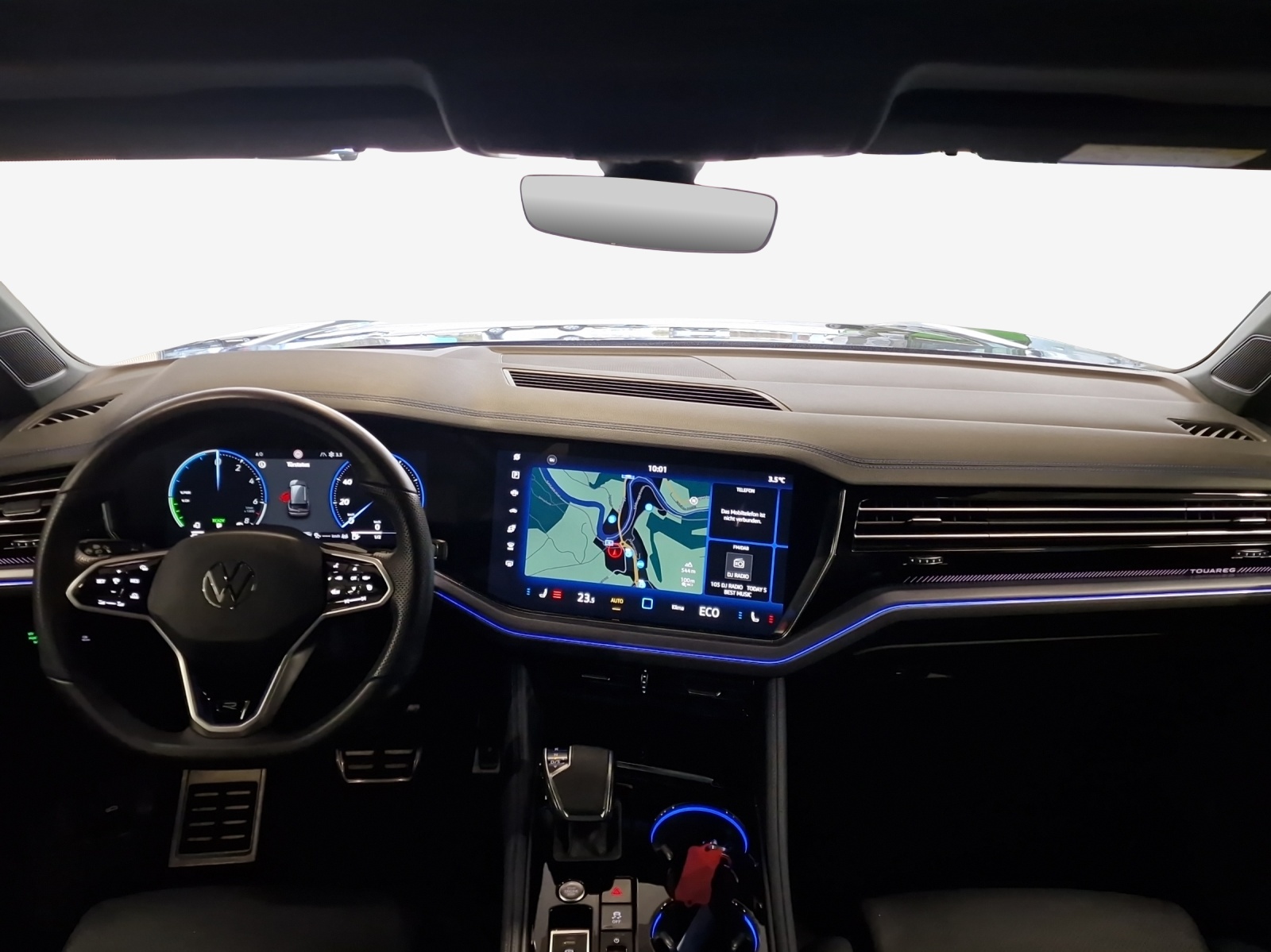 VW Touareg 3.0 TSI eHybrid R Tiptronic-image-8
