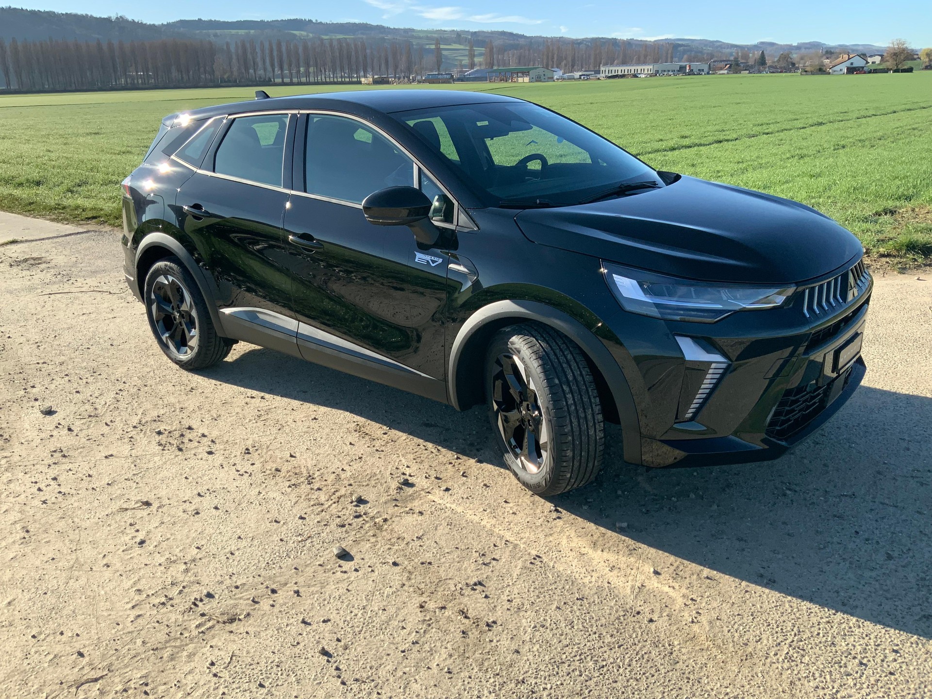 MITSUBISHI Grandis 1.8 HEV Invite+-showroom-element-2