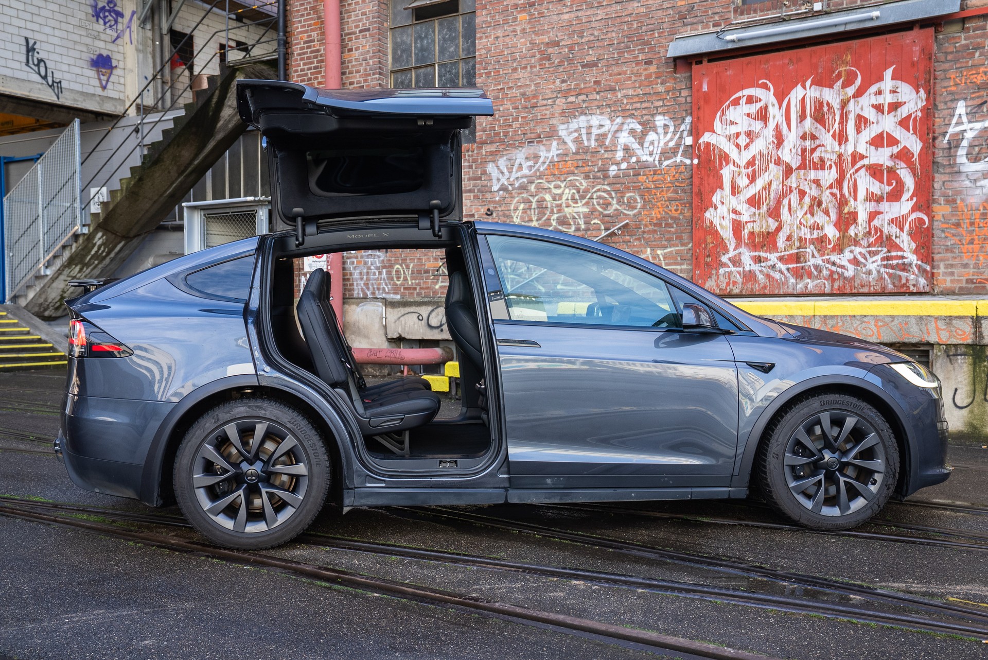TESLA Model X Long Range-image-6