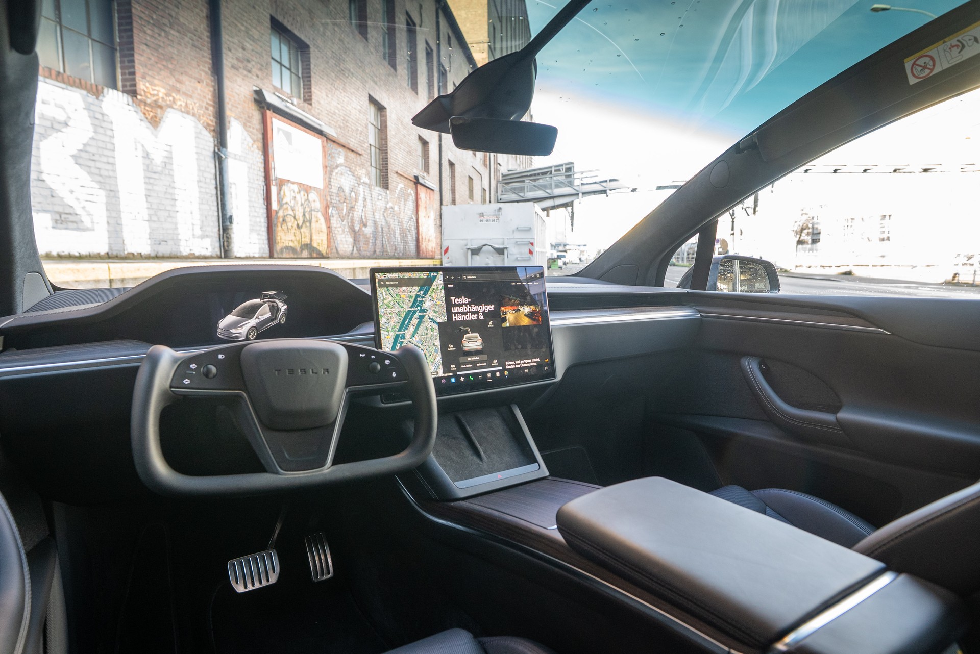 TESLA Model X Long Range-image-10
