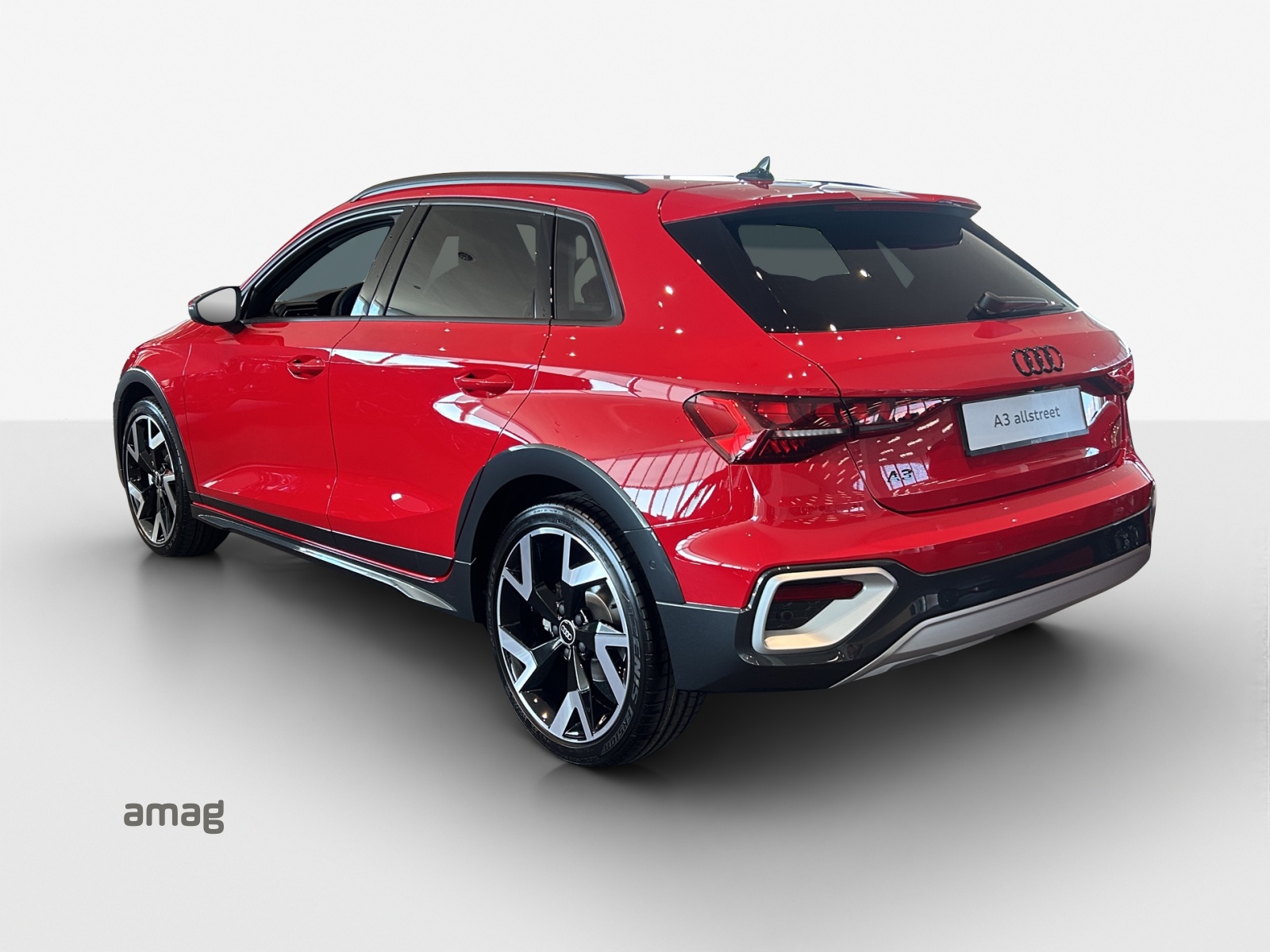 AUDI A3 allstreet TFSI 110 kW Attraction S tronic-image-1