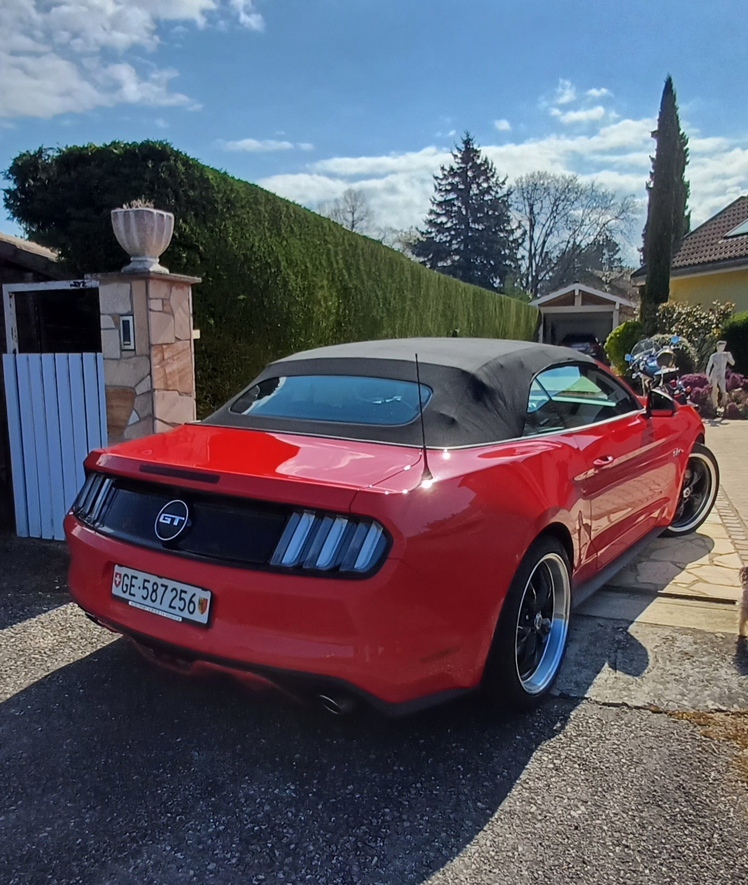 FORD Mustang Convertible 5.0 V8 GT Automat-image-1