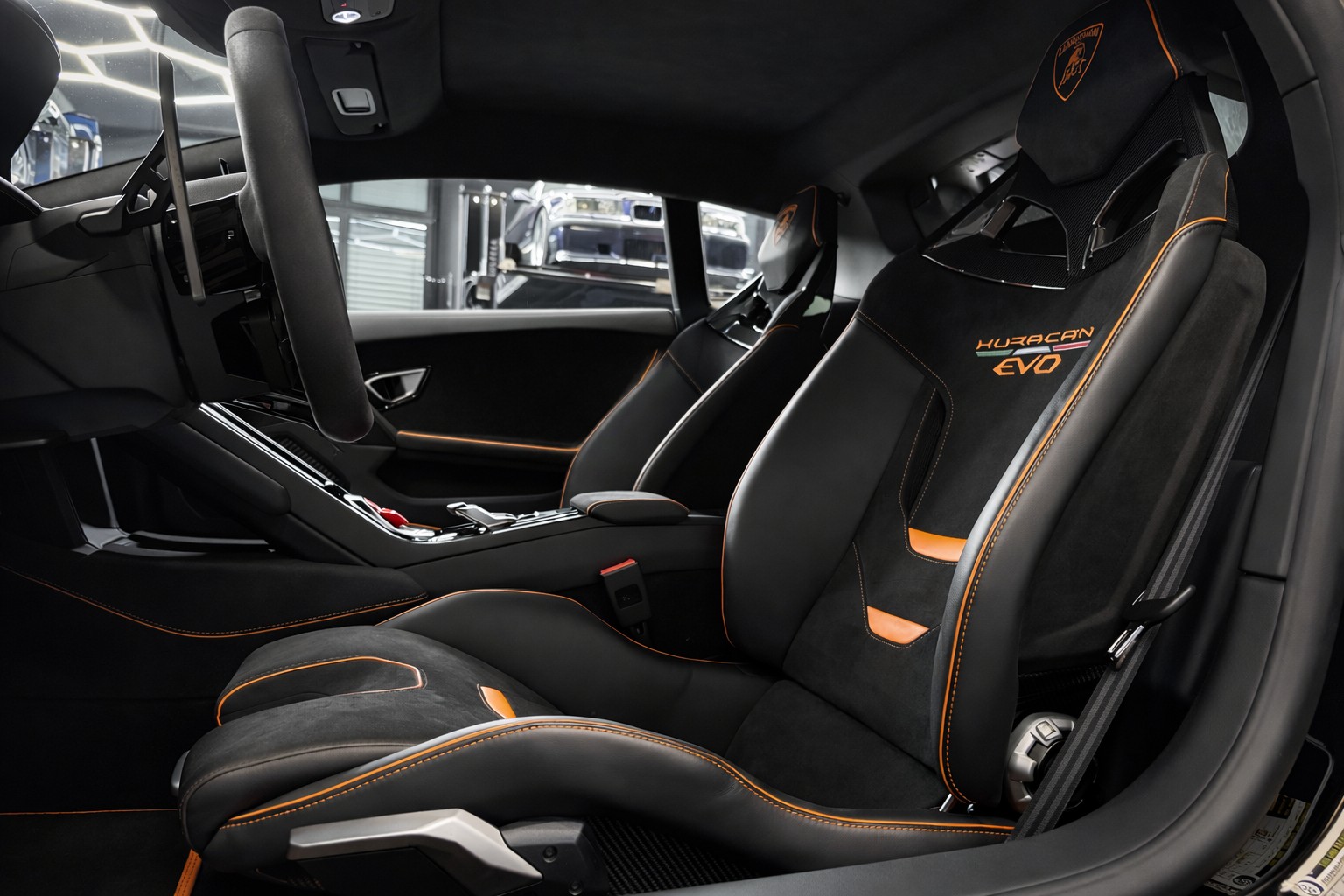 LAMBORGHINI Huracan EVO Coupé DCT-image-9