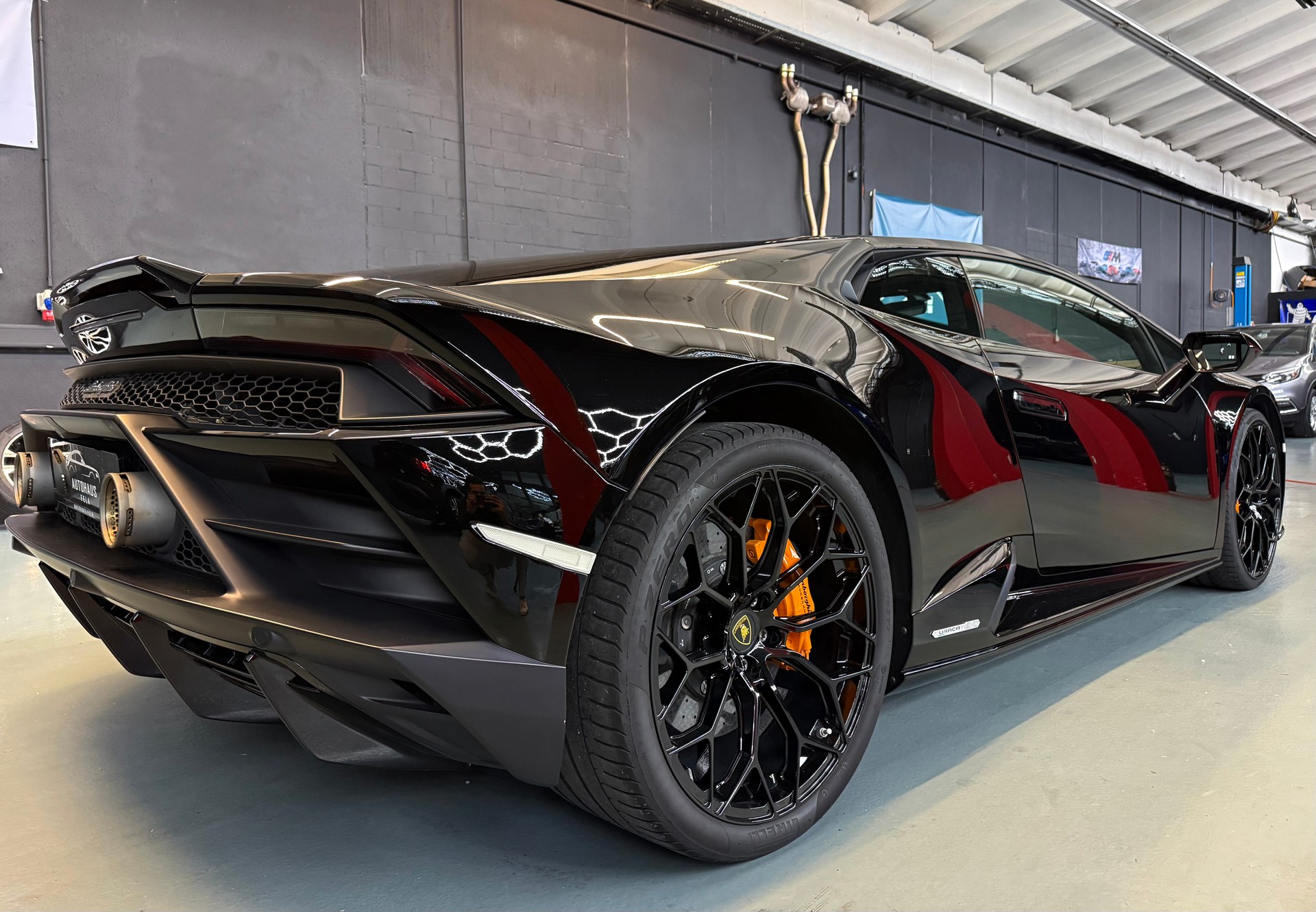 LAMBORGHINI Huracan EVO Coupé DCT-image-8
