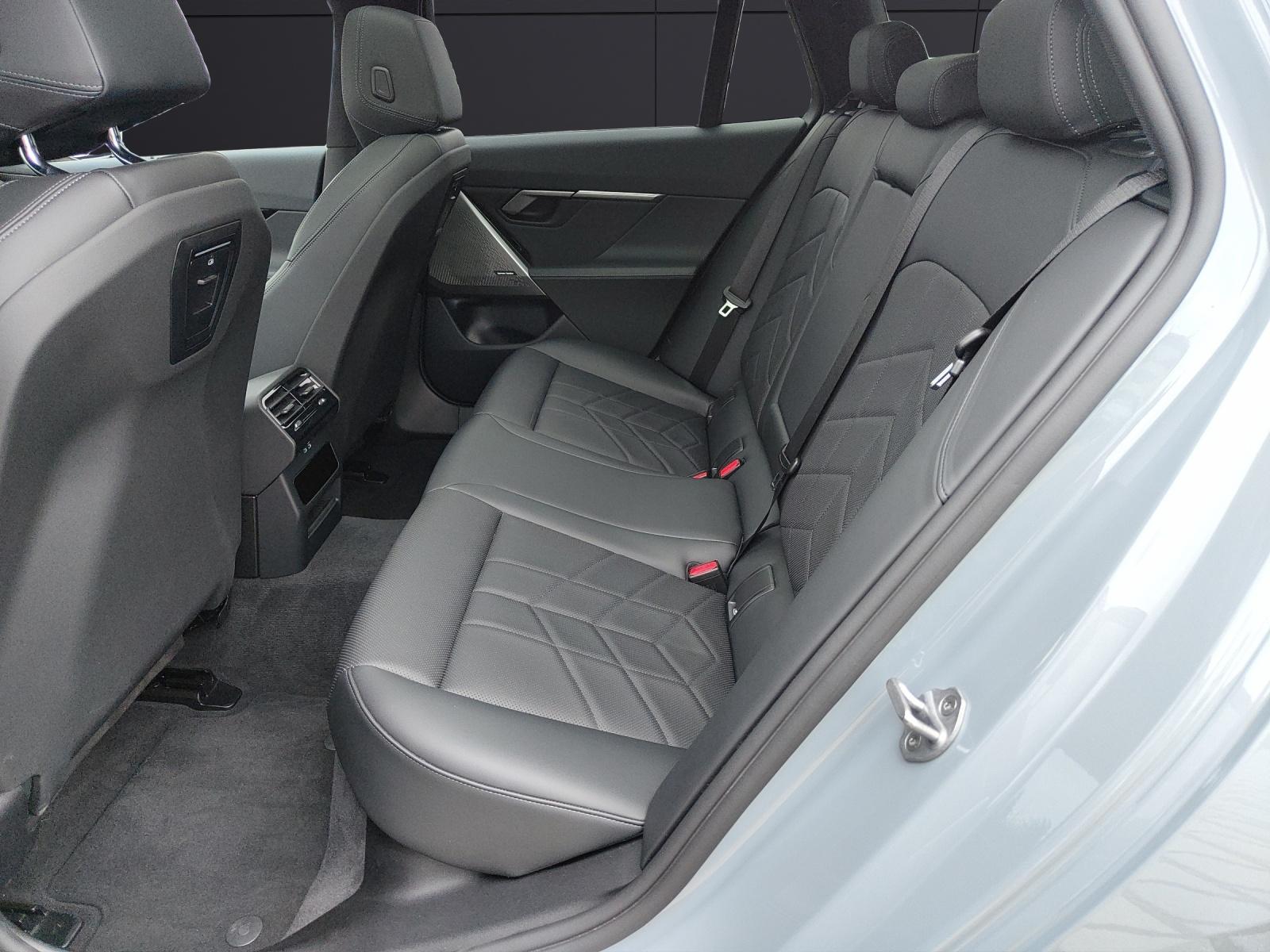 BMW 520d xDrive Touring-image-20