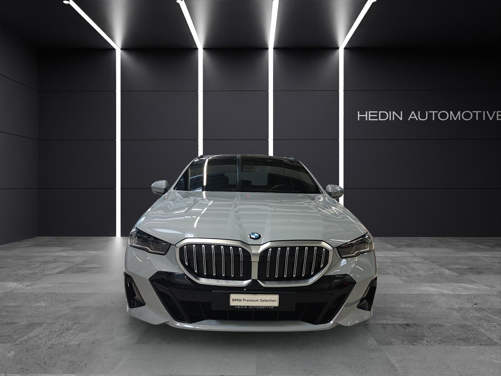 BMW 520d xDrive Touring-image-9