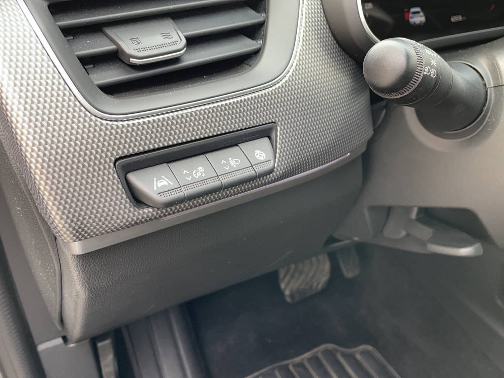 RENAULT Arkana 1.3 TCe techno EDC-image-8