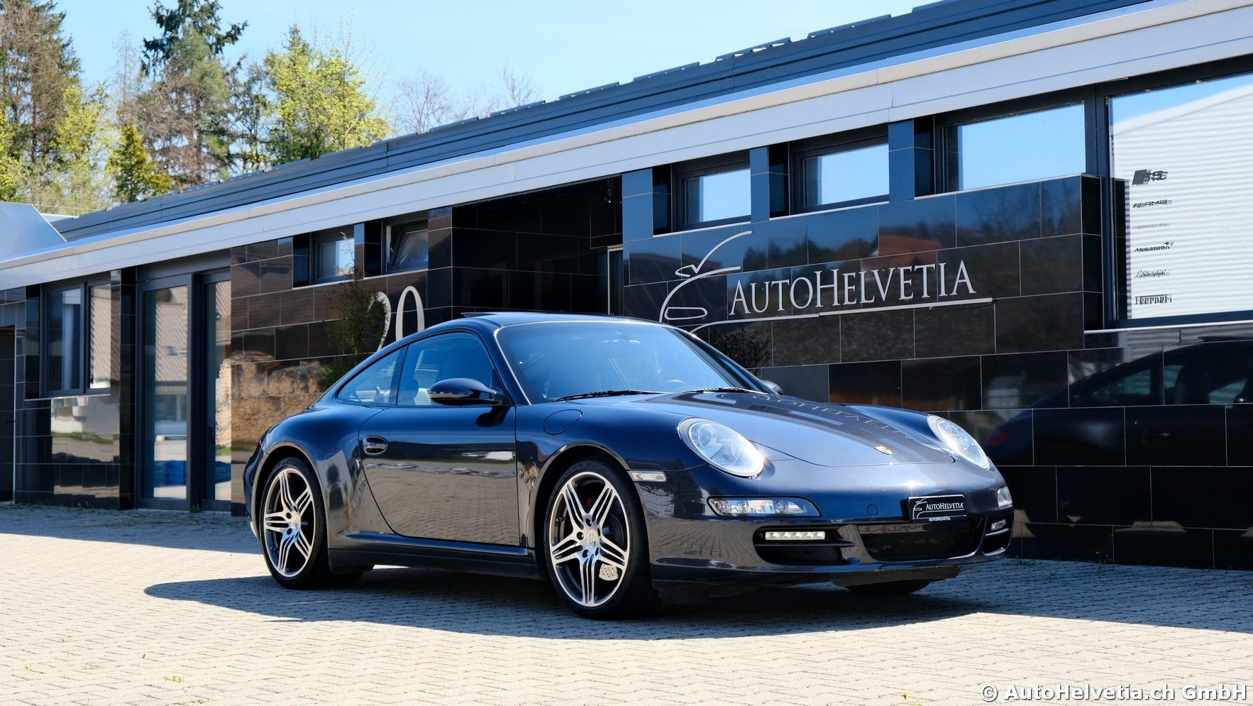 PORSCHE 911 Carrera 4S-image-0