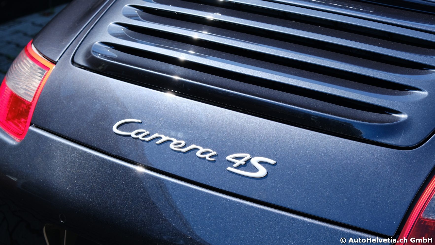 PORSCHE 911 Carrera 4S-image-8