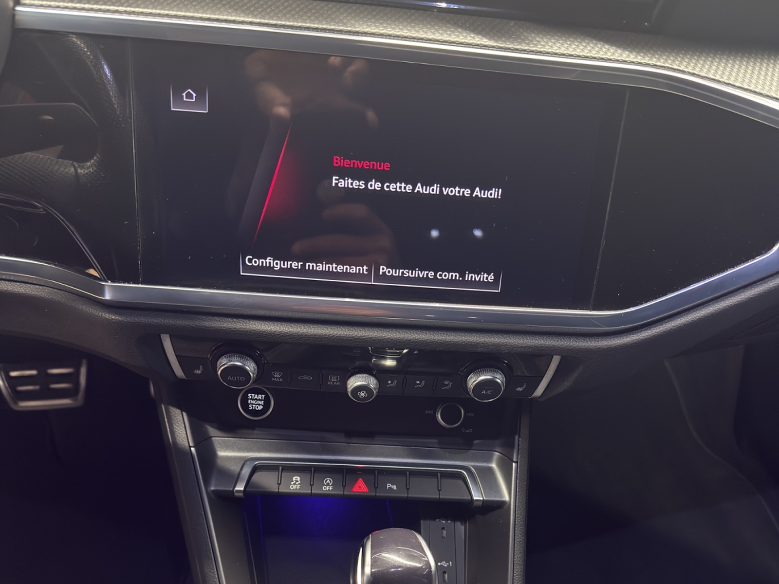 AUDI Q3 35 TFSI S line Attraction S-tronic-image-11