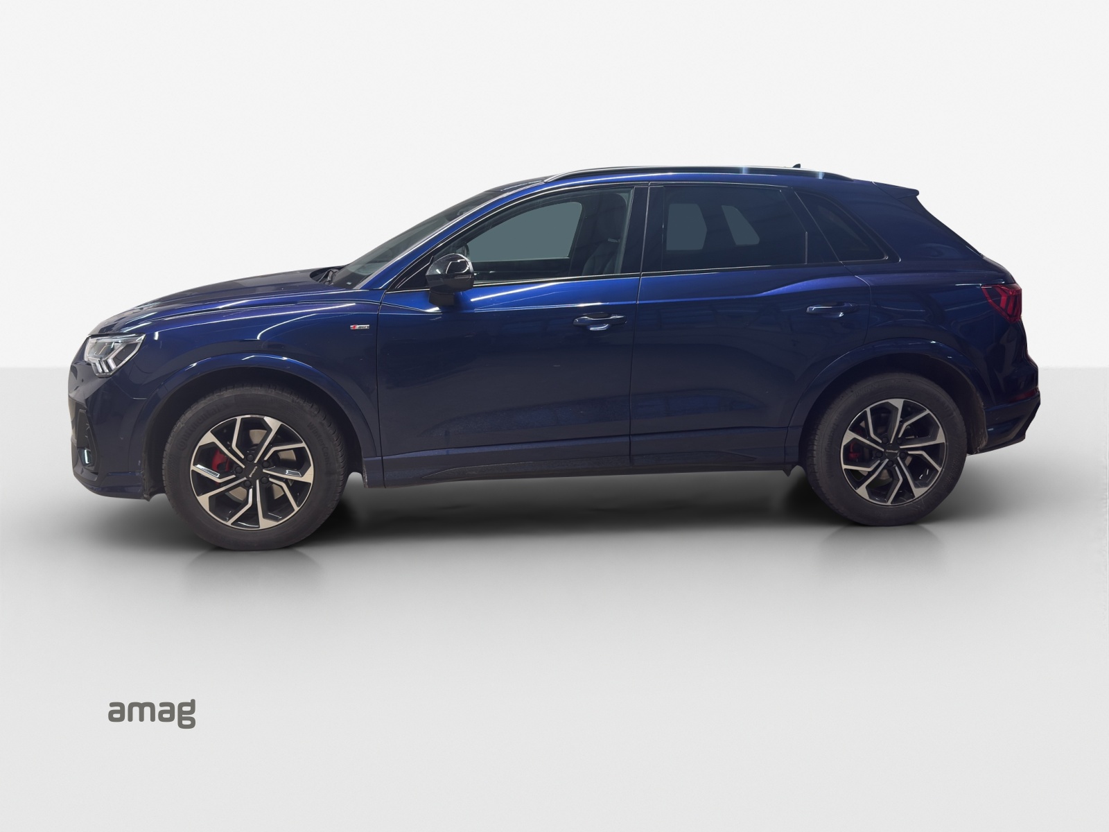 AUDI Q3 35 TFSI S line Attraction S-tronic-image-1