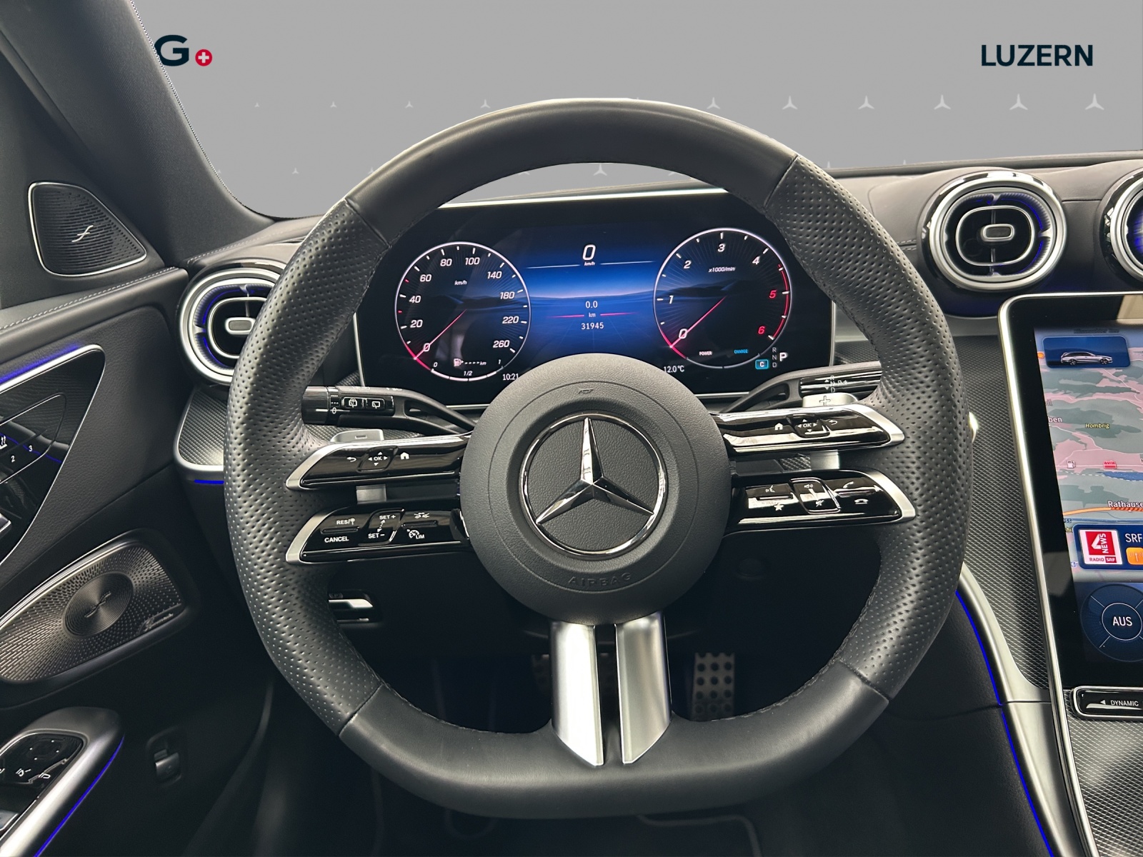 MERCEDES-BENZ C 220 d T 4 Matic-image-9