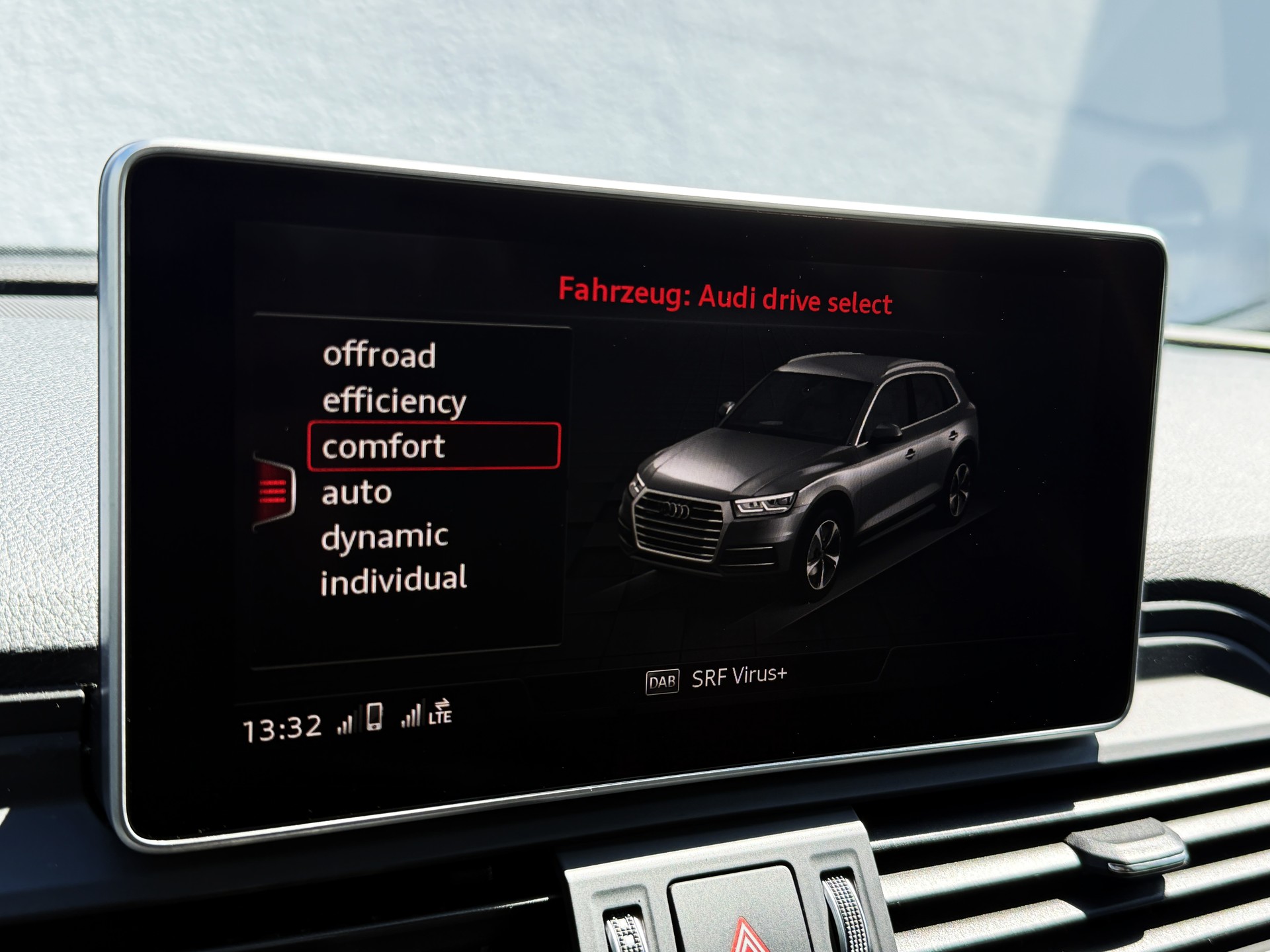 AUDI Q5 2.0 TDI quattro S-tronic-image-28