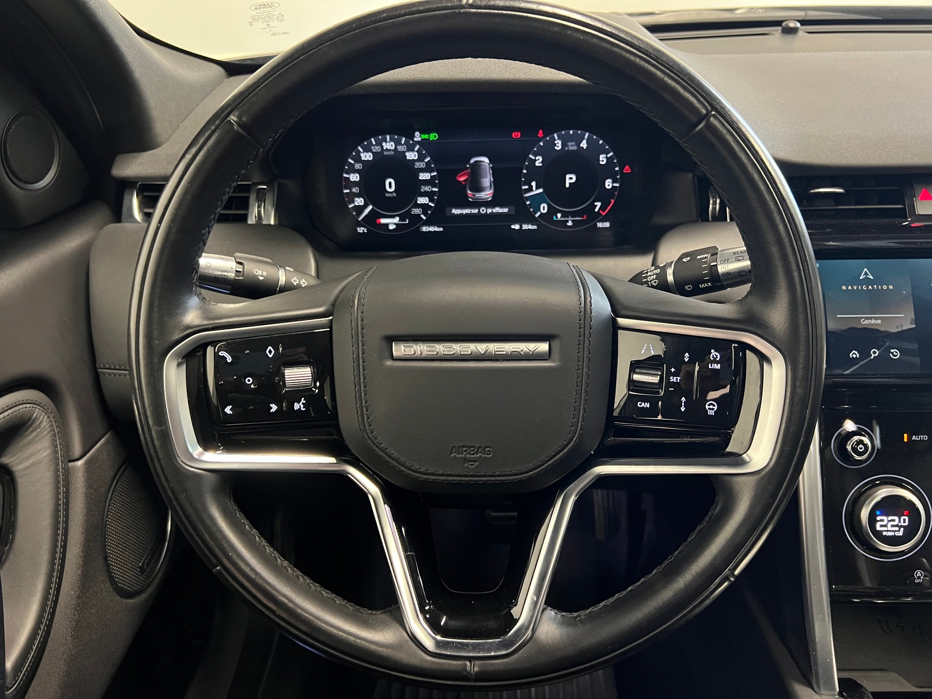 LAND ROVER Discovery Sport 2.0 Si4 250 HSE-image-3
