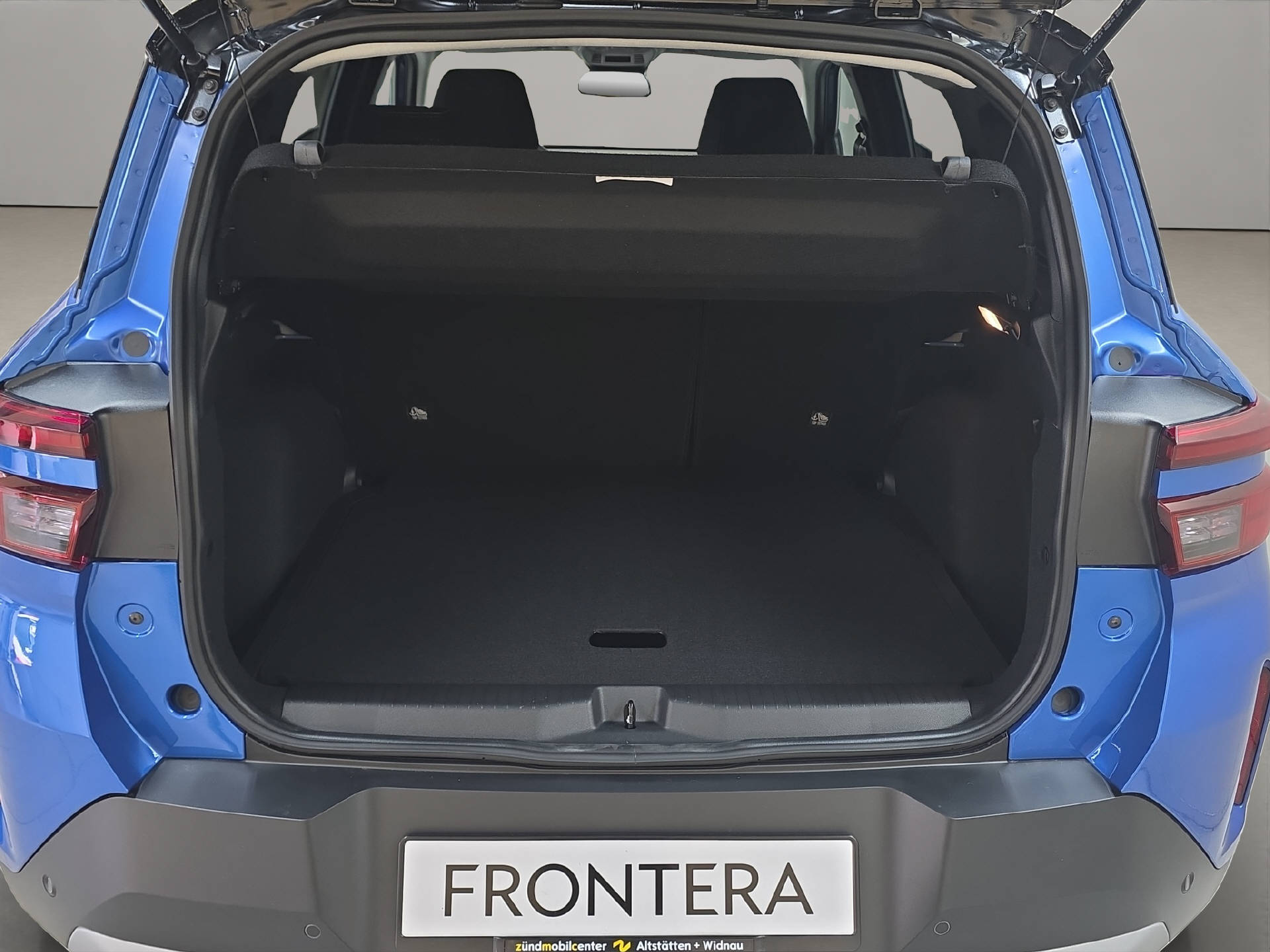 OPEL Frontera 1.2 T HEV 145 GS-image-11
