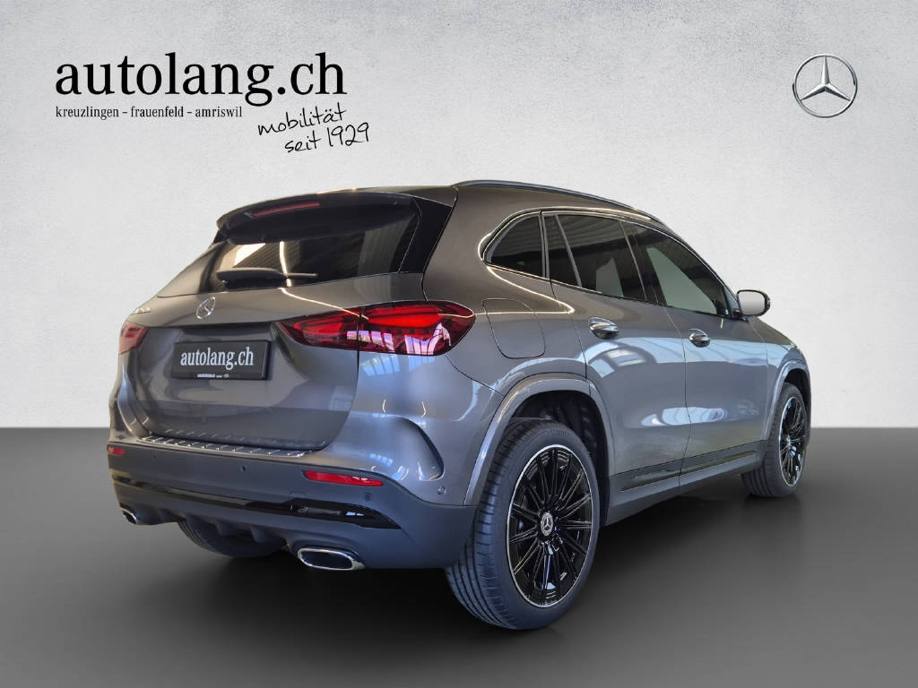 MERCEDES-BENZ GLA 250 e EQ Star AMG Line-image-3