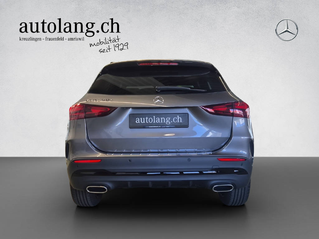 MERCEDES-BENZ GLA 250 e EQ Star AMG Line-image-13