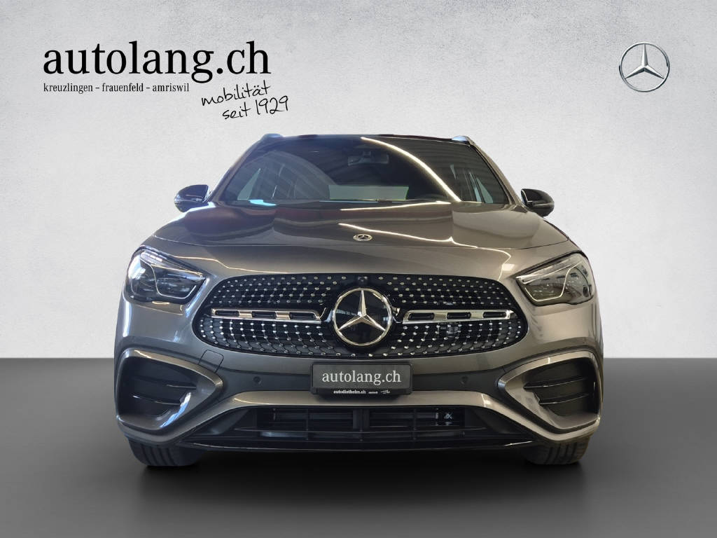 MERCEDES-BENZ GLA 250 e EQ Star AMG Line-image-12