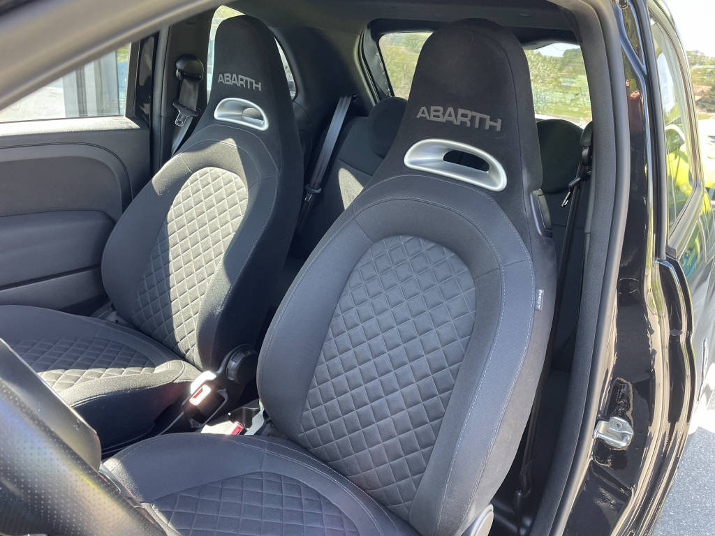 FIAT 595 Abarth 1.4 T-Jet 165 Pista-image-5