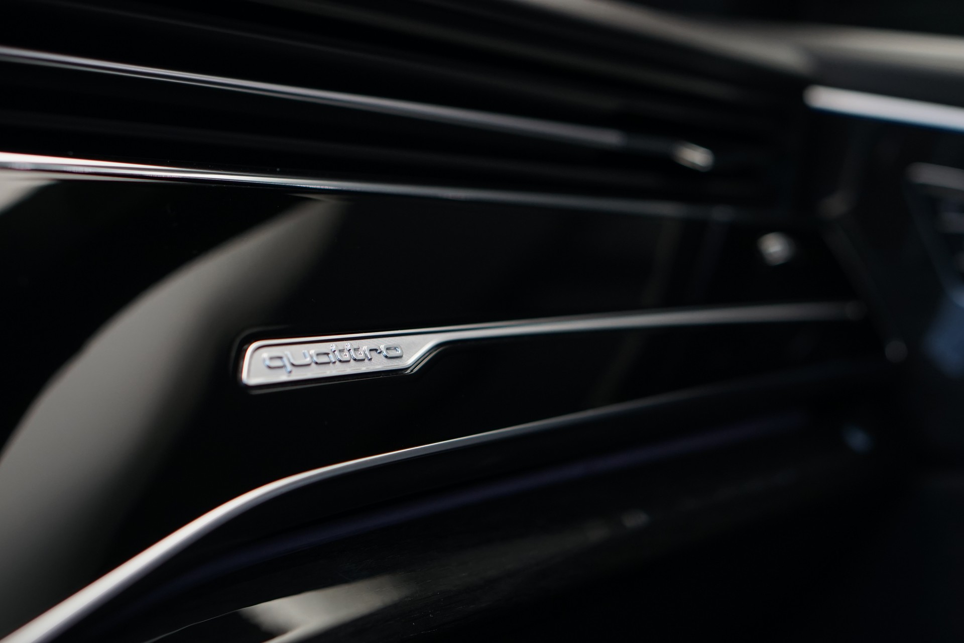 AUDI Q8 50 TDI quattro tiptronic *Maxton Kit* *Forged Alufelgen*-image-33
