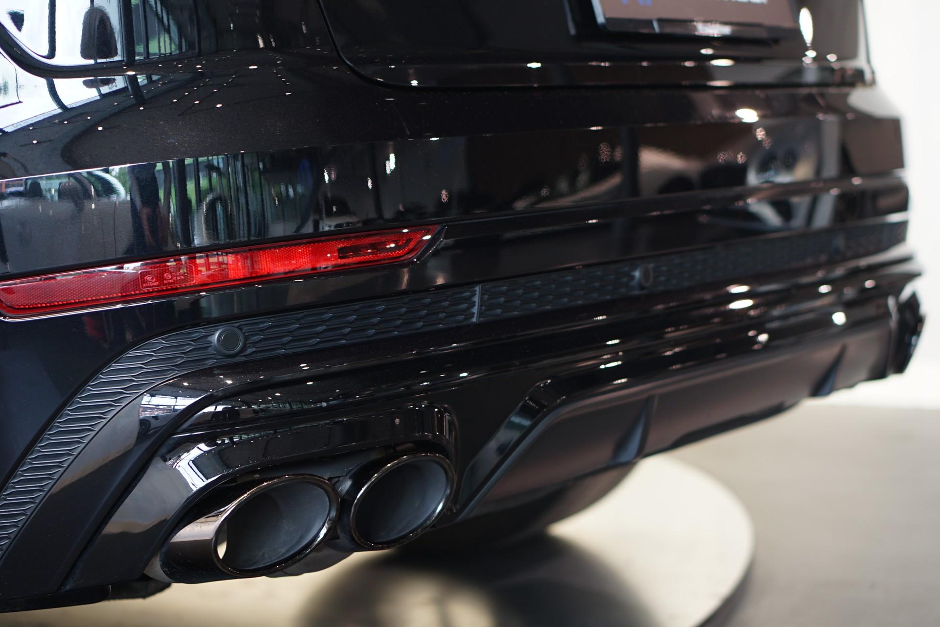 AUDI Q8 50 TDI quattro tiptronic *Maxton Kit* *Forged Alufelgen*-image-39