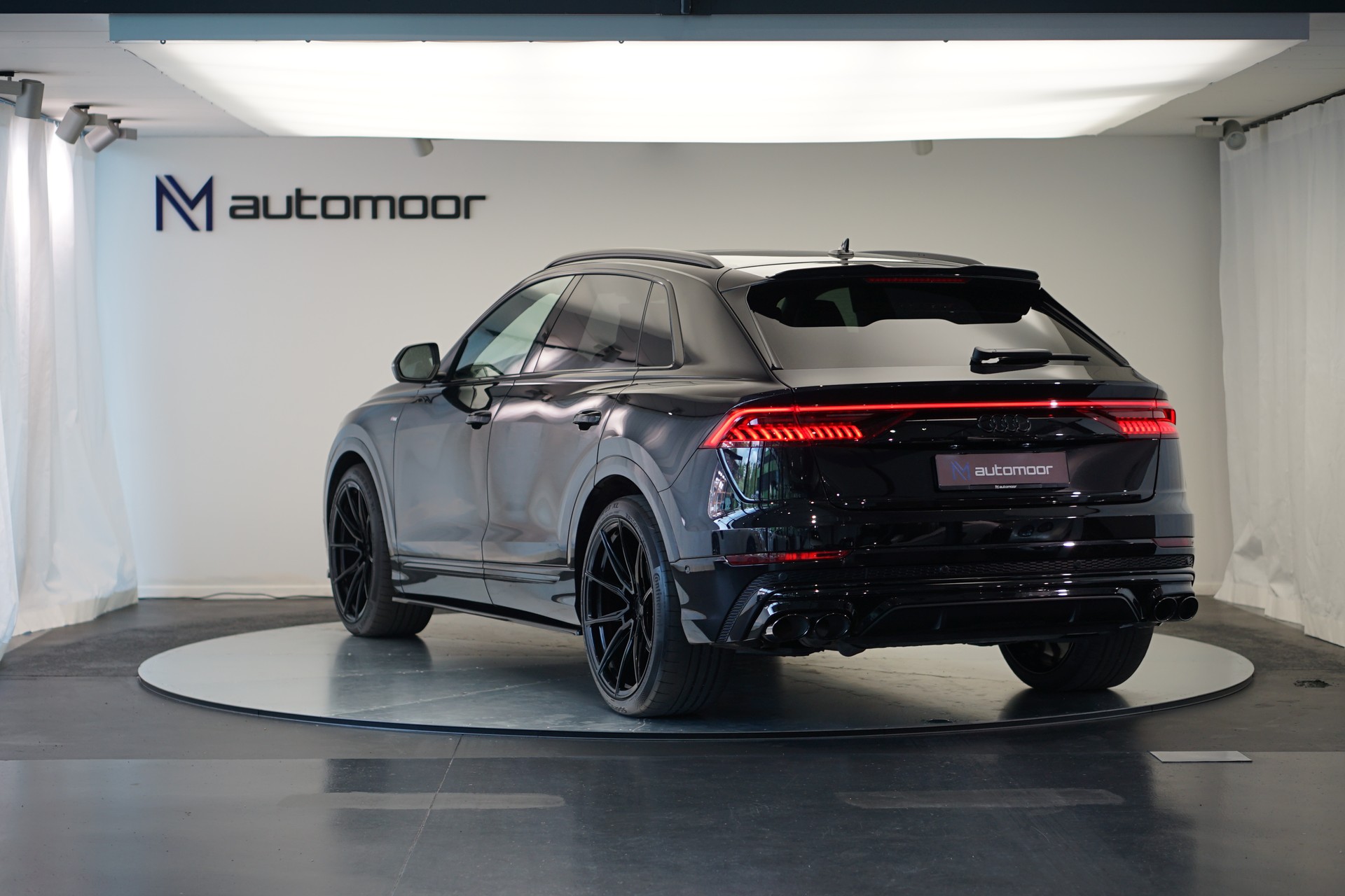 AUDI Q8 50 TDI quattro tiptronic *Maxton Kit* *Forged Alufelgen*-image-6