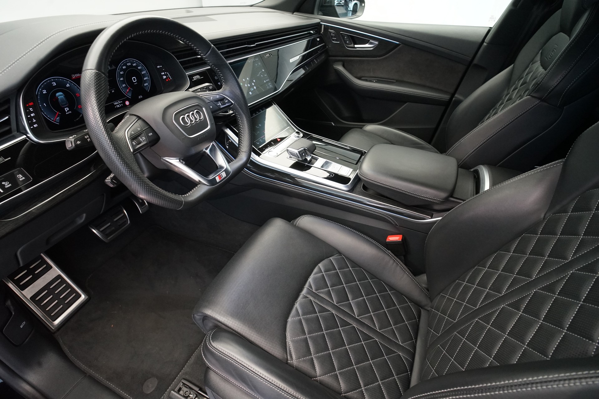 AUDI Q8 50 TDI quattro tiptronic *Maxton Kit* *Forged Alufelgen*-image-11