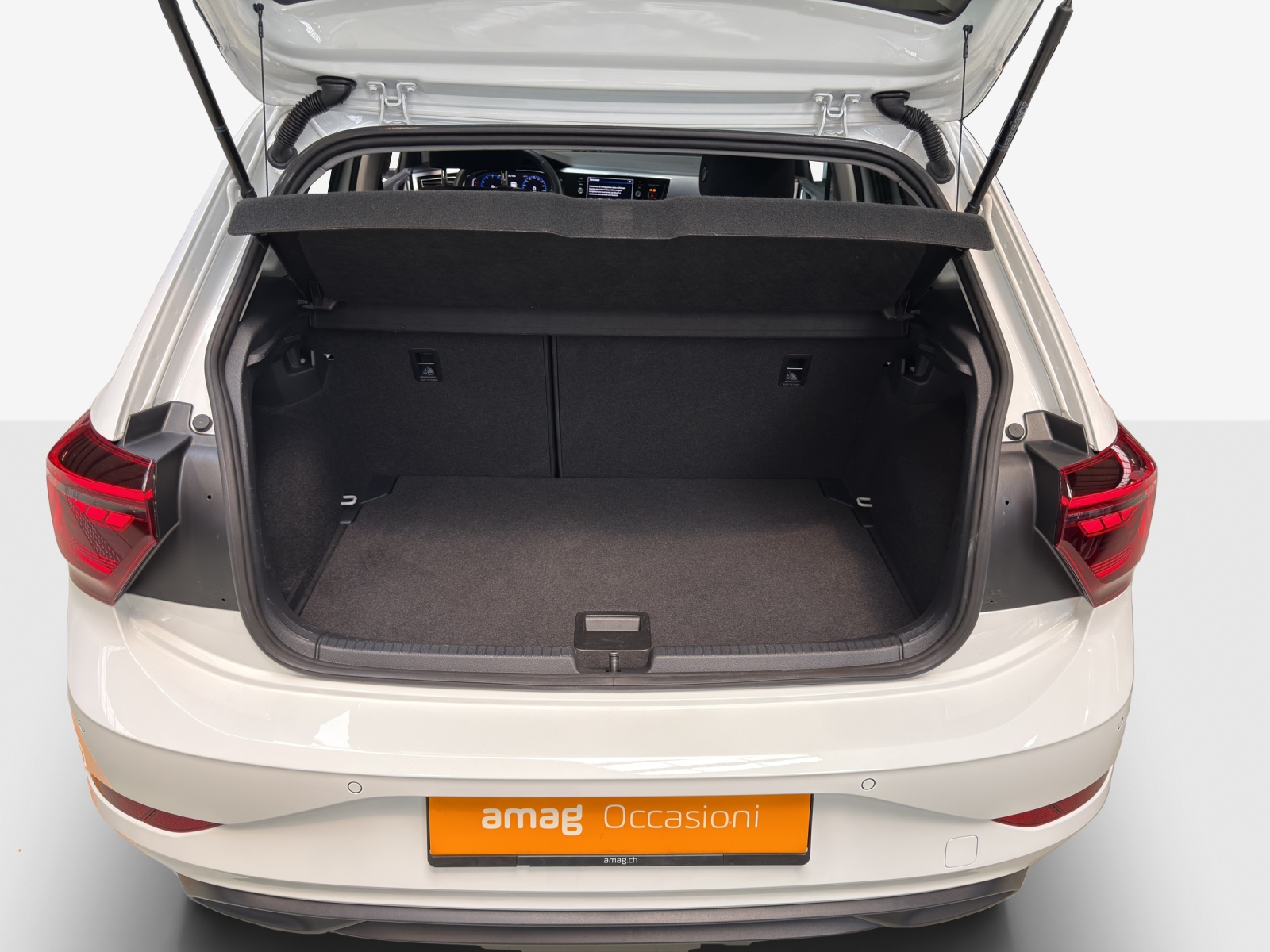 VW Polo 1.0 TSI Style DSG-image-12