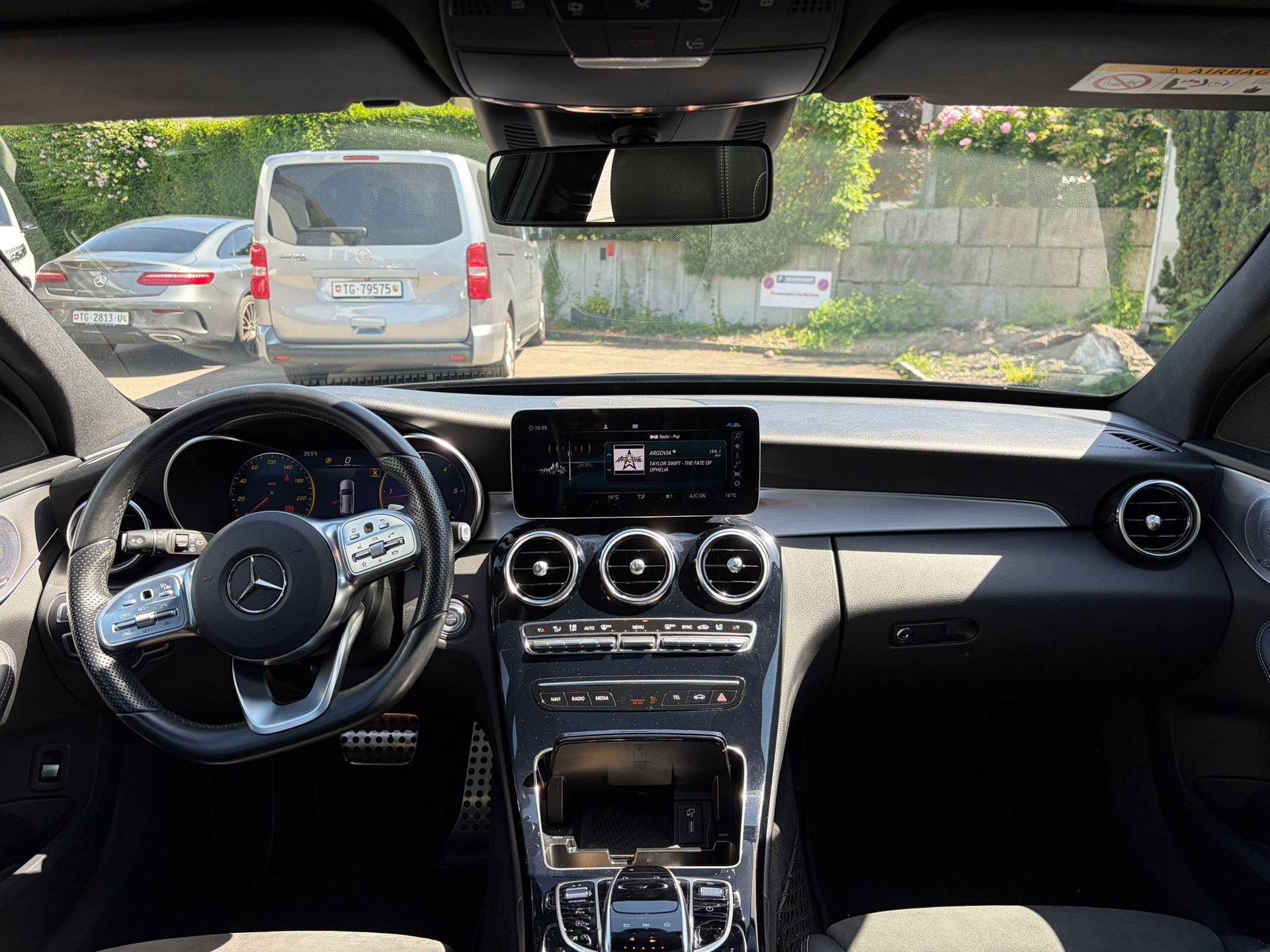 MERCEDES-BENZ C 220 d Swiss Star AMG Line 4M 9G-Tronic-image-9