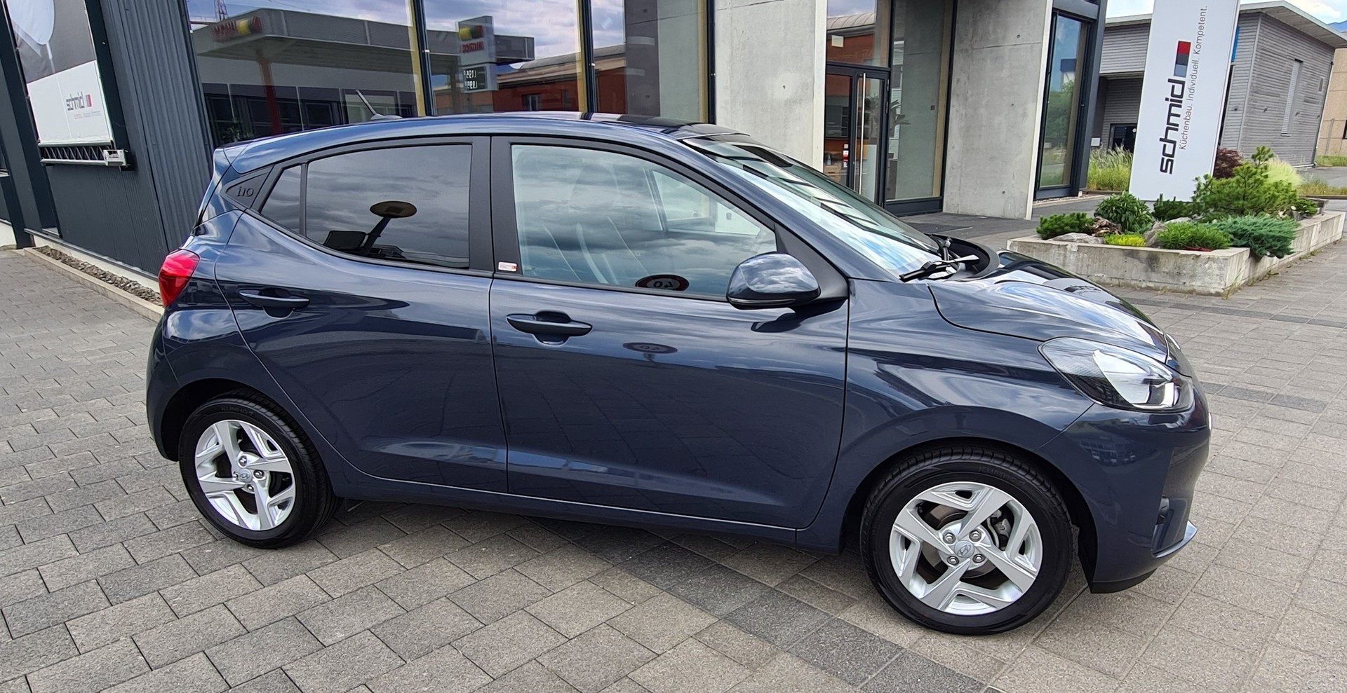HYUNDAI i10 1.2 Amplia-image-2