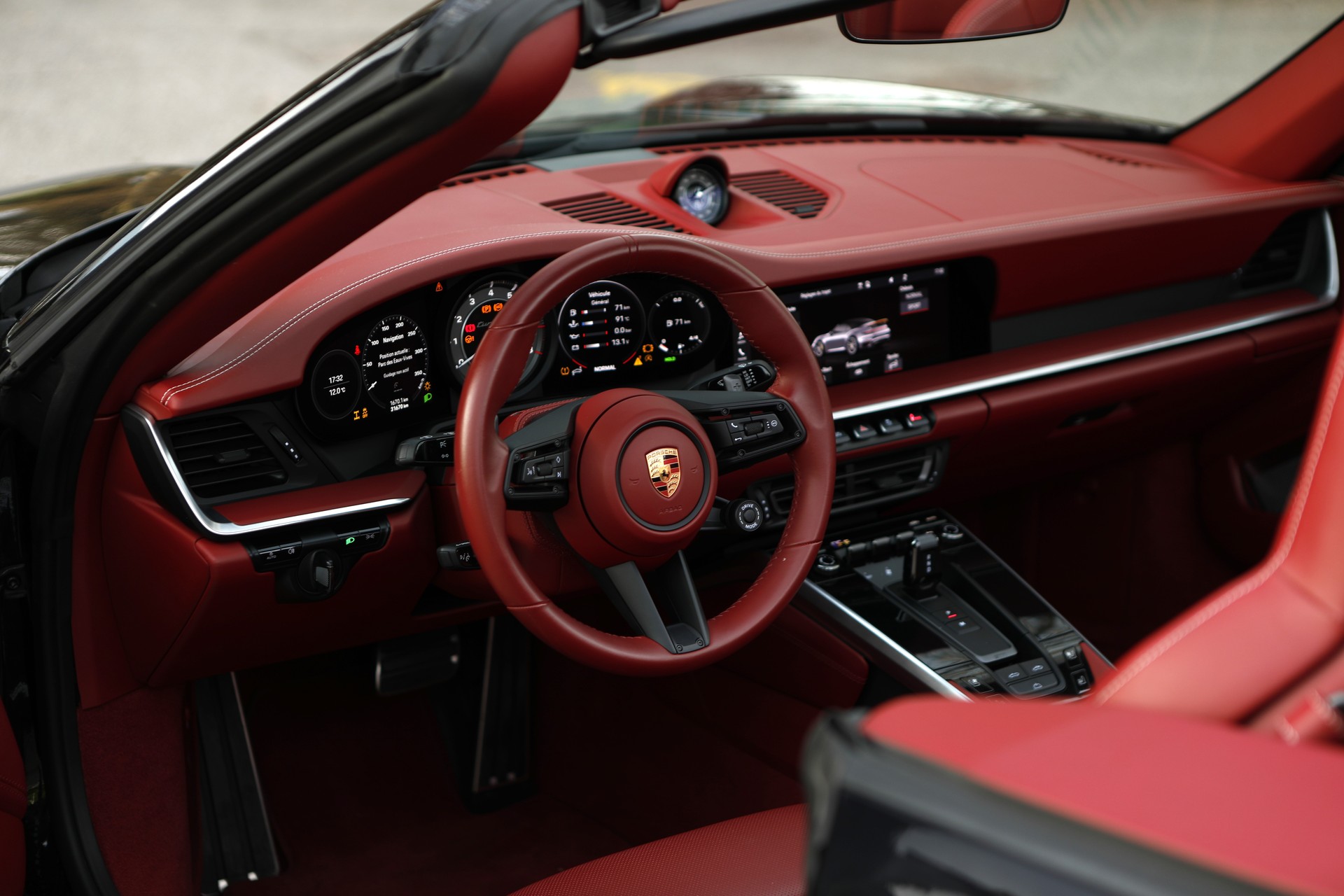 PORSCHE 911 Turbo S PDK-image-14