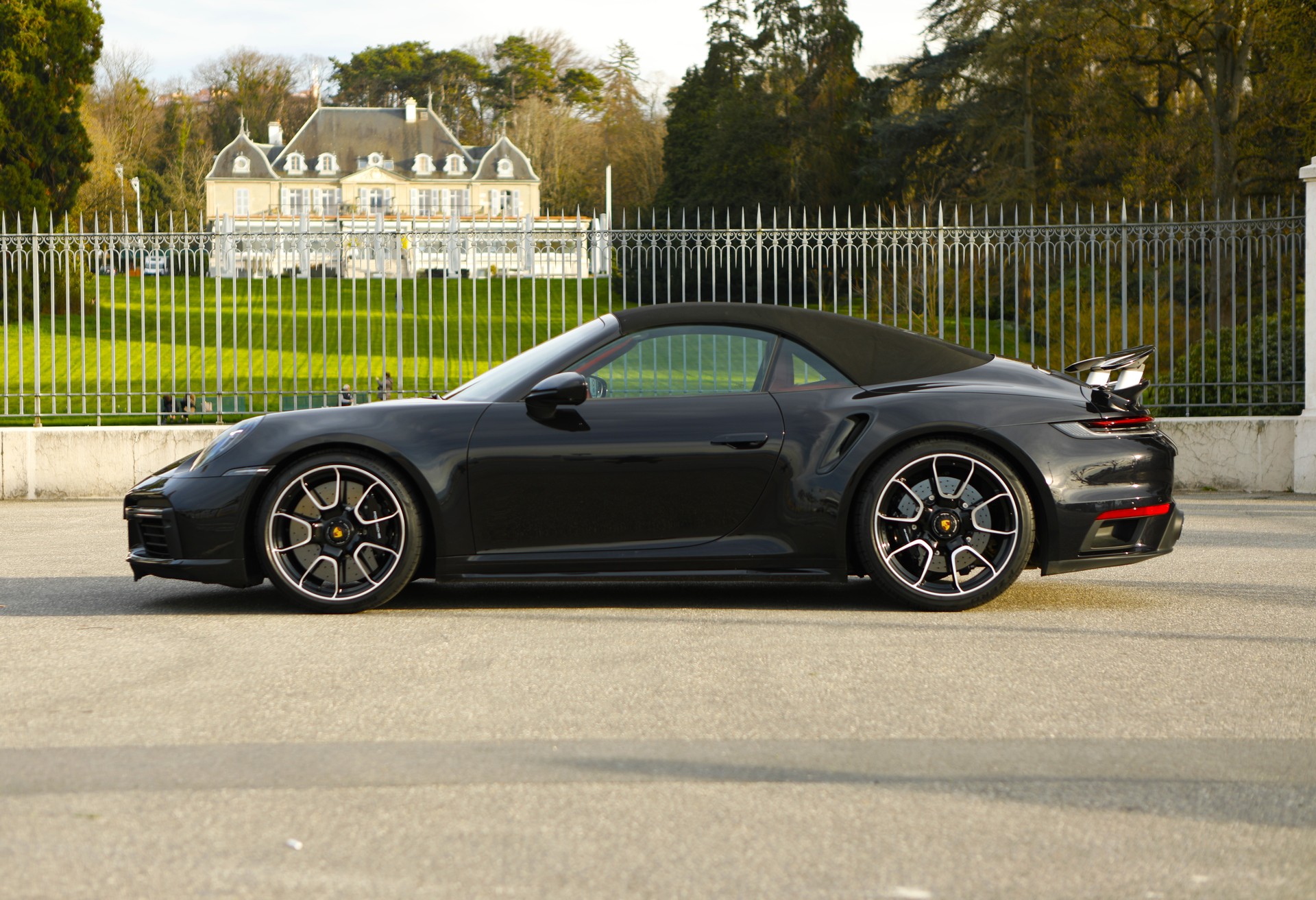 PORSCHE 911 Turbo S PDK-image-3