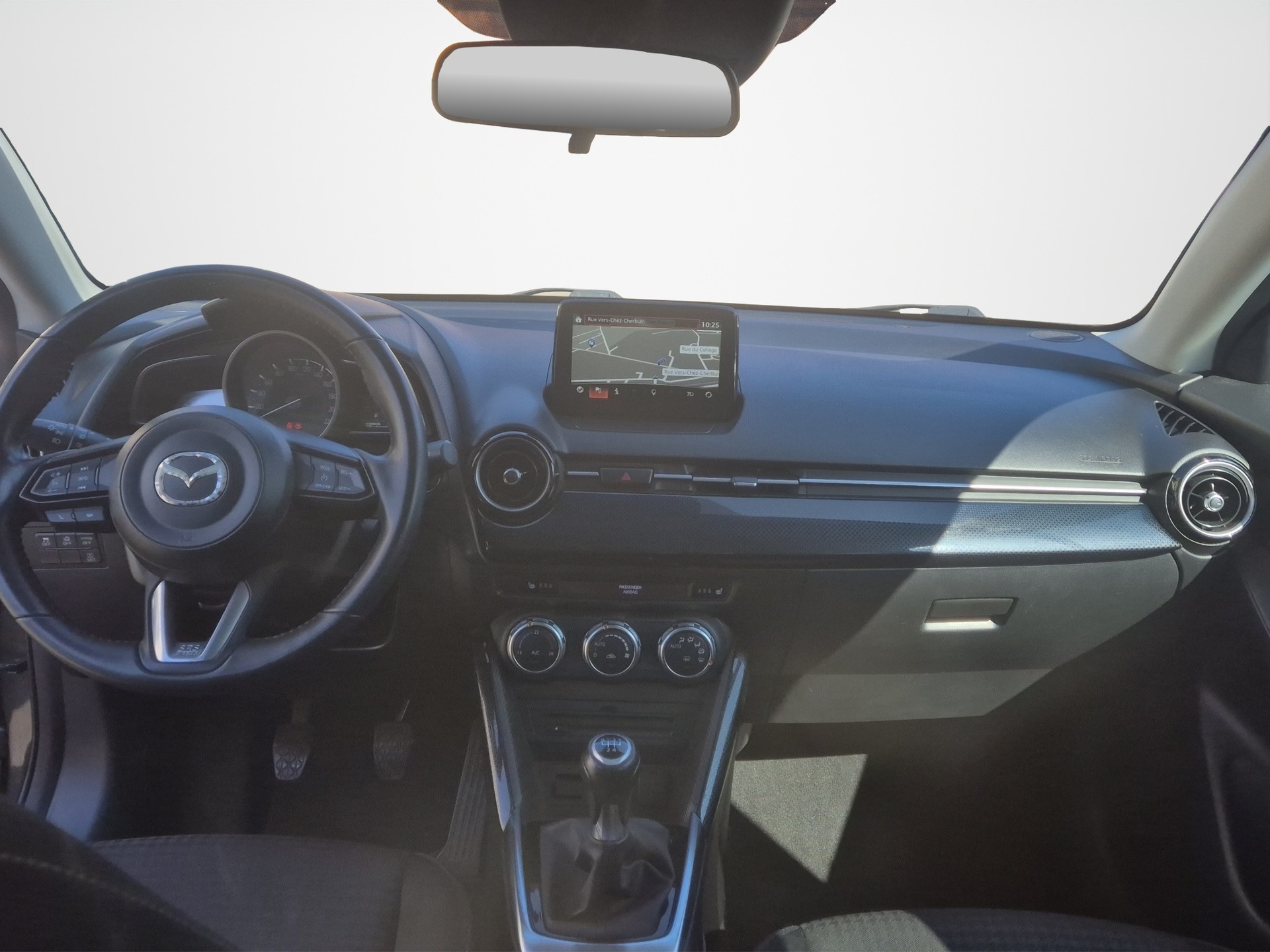 MAZDA 2 SKYACTIV-G 90 Ambition Plus-image-8