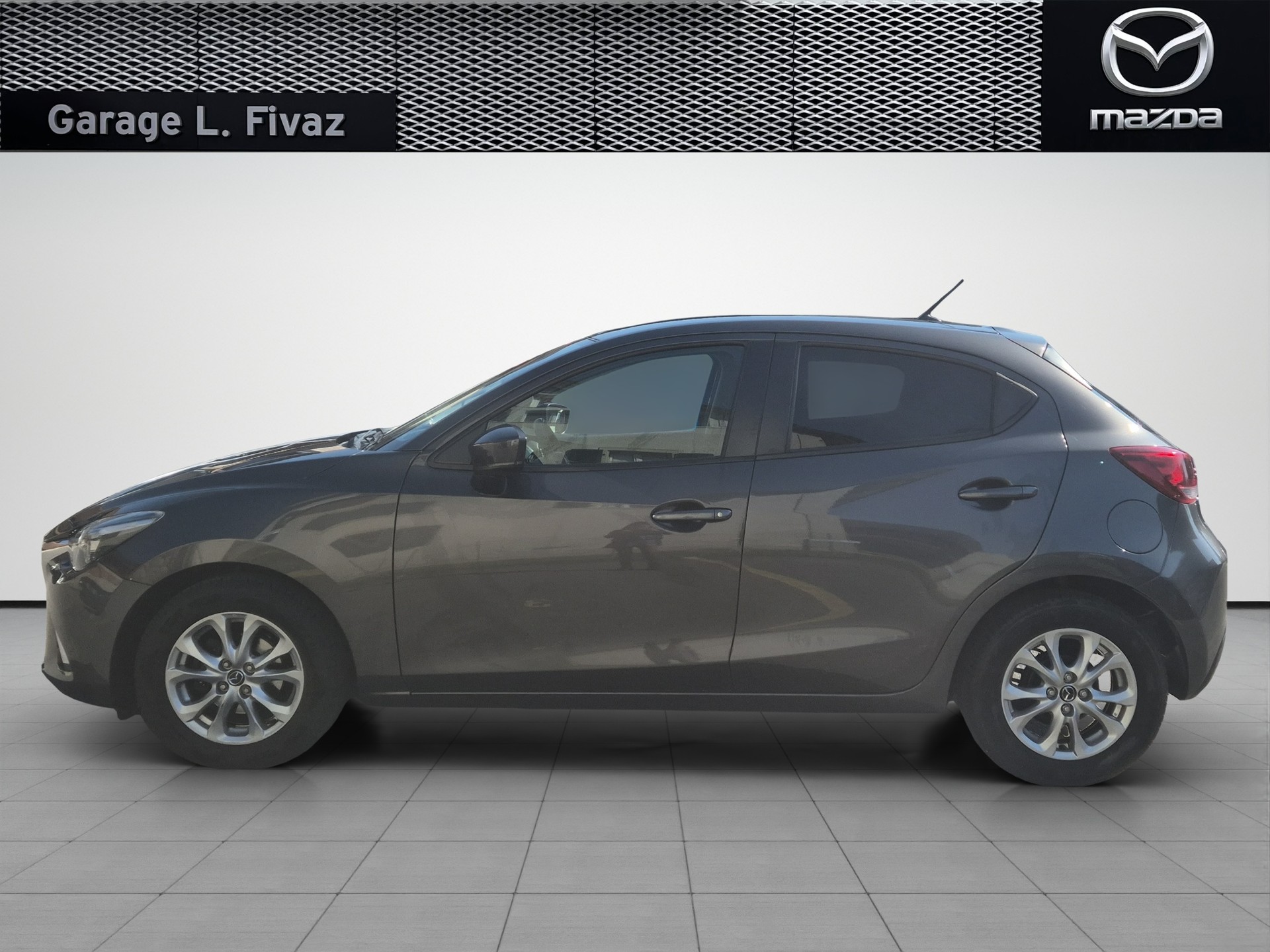 MAZDA 2 SKYACTIV-G 90 Ambition Plus-image-1