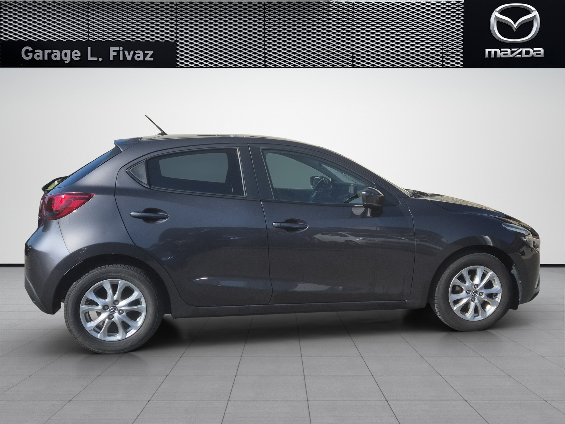 MAZDA 2 SKYACTIV-G 90 Ambition Plus-image-3