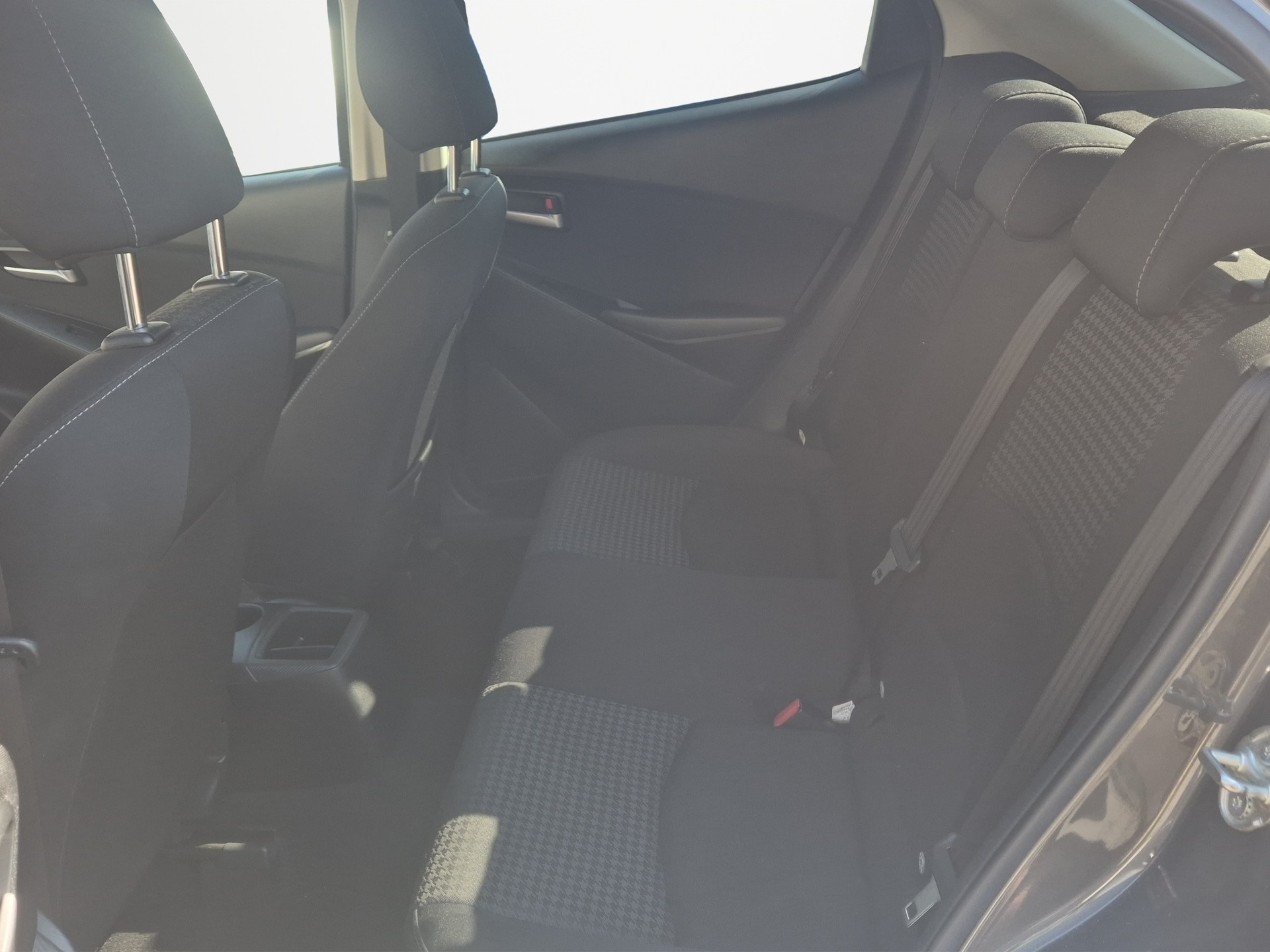 MAZDA 2 SKYACTIV-G 90 Ambition Plus-image-7