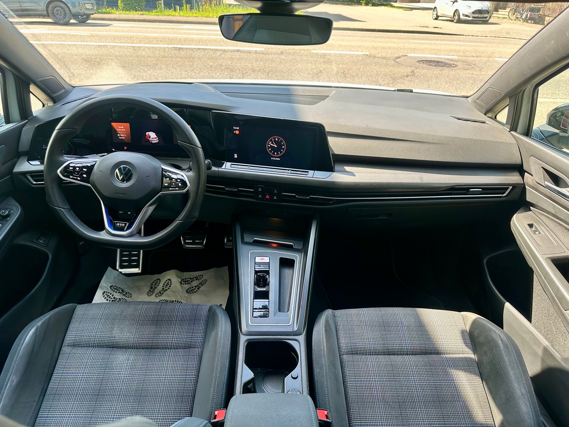 VW Golf 1.4 TSI PHEV GTE-image-8