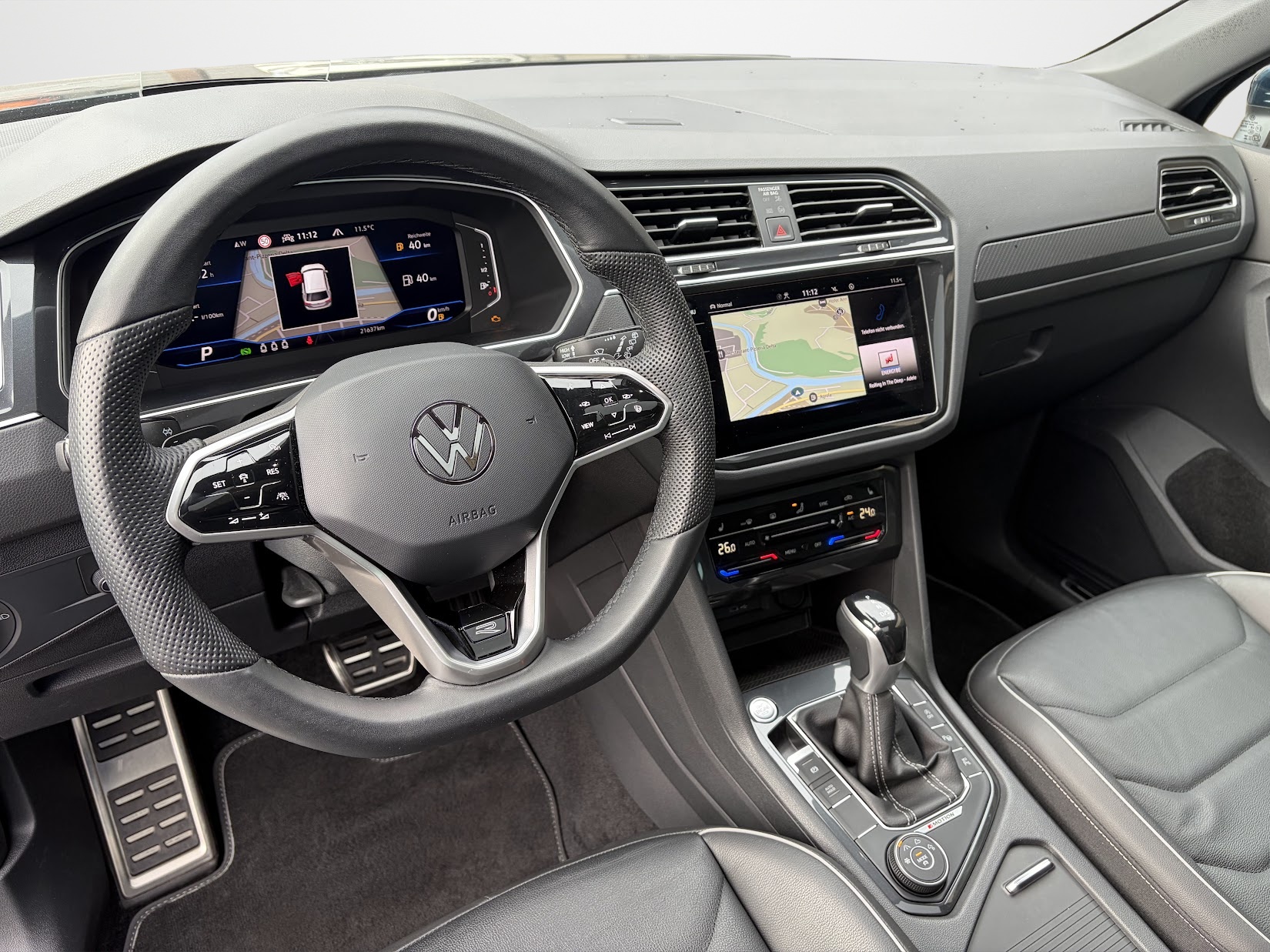 VW Tiguan 2.0 TDI SCR R-Line 4Motion DSG-image-10