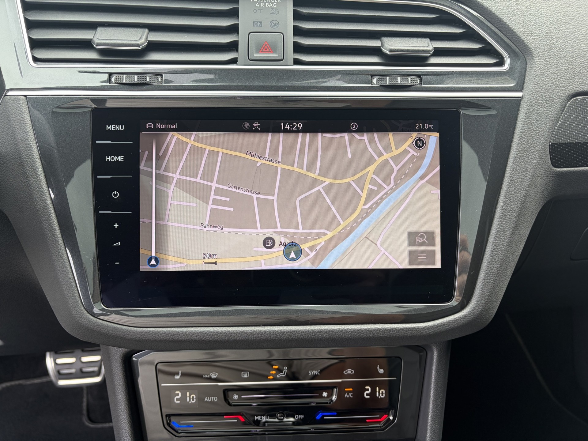 VW Tiguan 2.0 TDI SCR R-Line 4Motion DSG-image-12