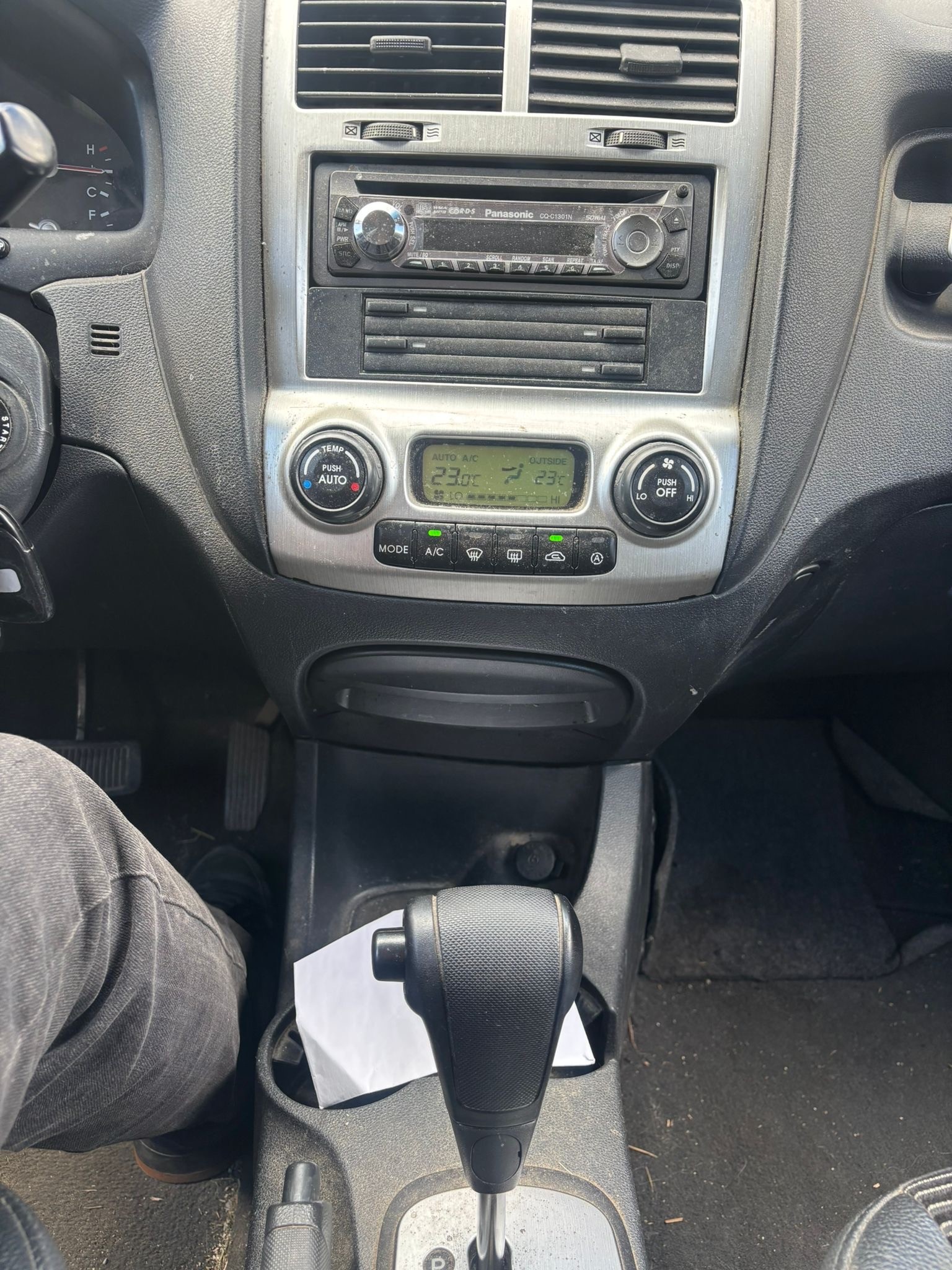 KIA Sportage 2.0 CRDi Classic-image-5