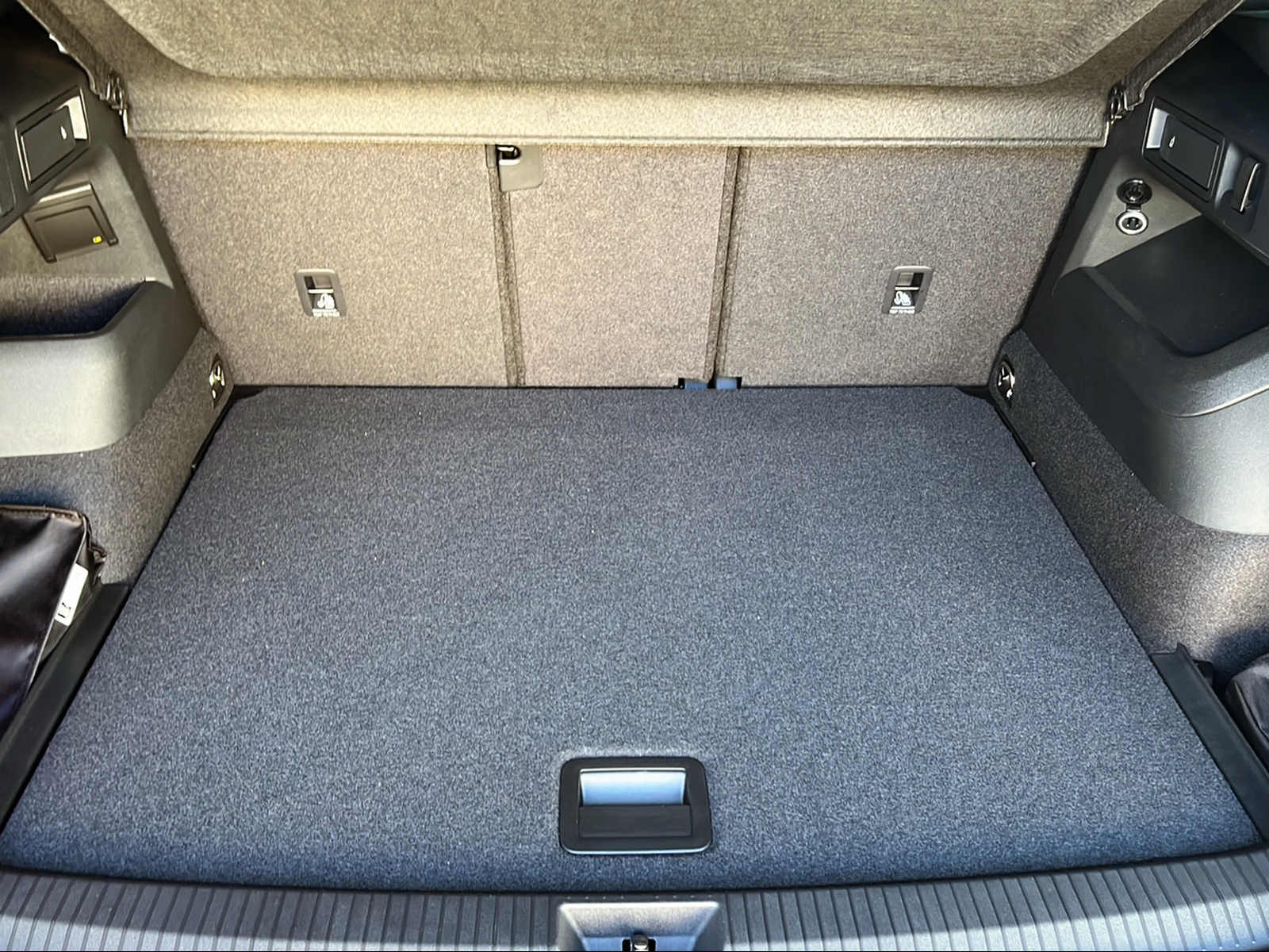 VW Tiguan 2.0 TSI DSG R-Line United 4Motion-image-13