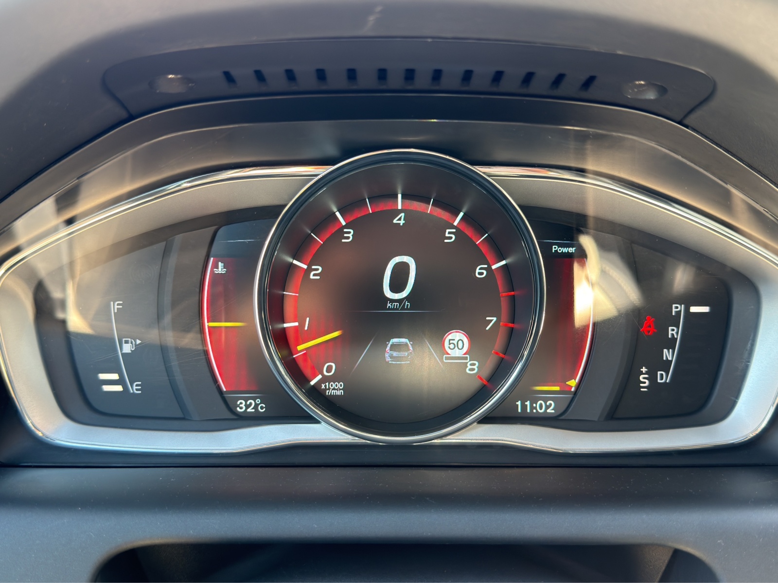 VOLVO XC60 T6 AWD Summum Geartronic-image-17