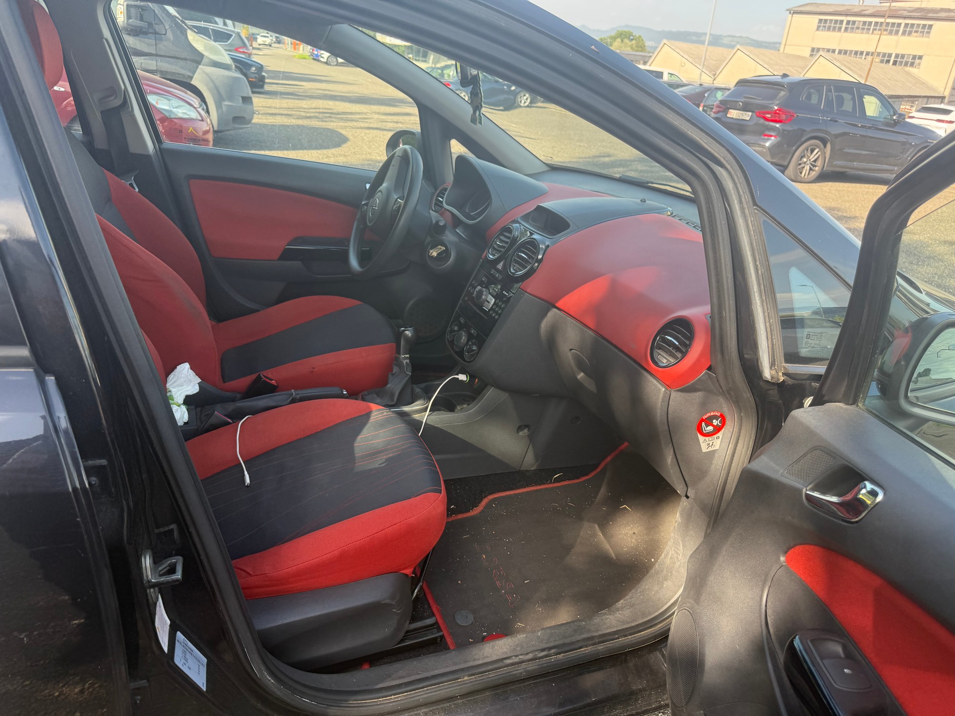 OPEL Corsa 1.2 TP Enjoy-image-2