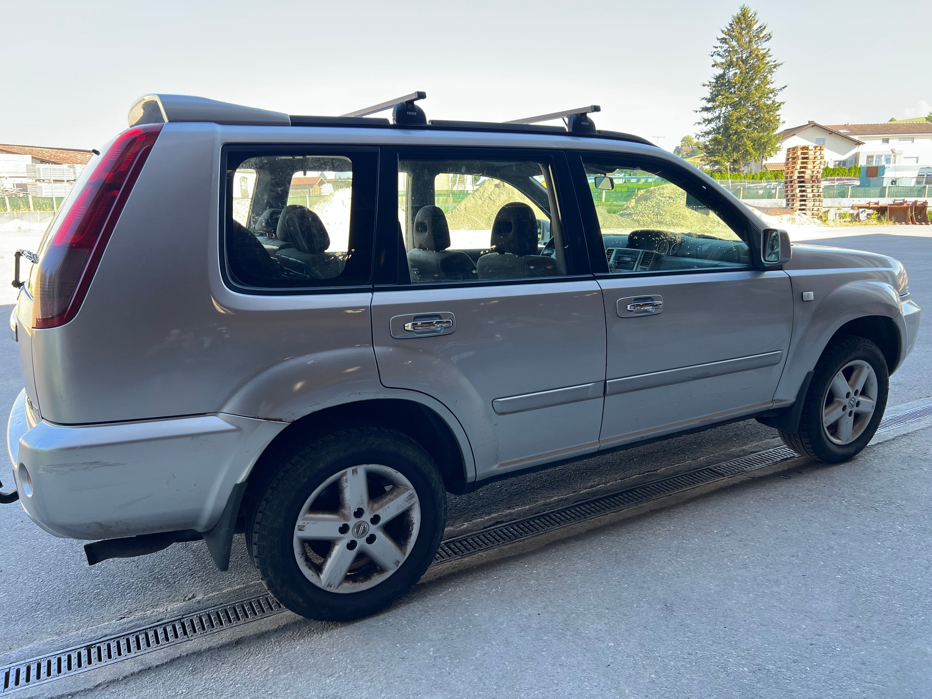 NISSAN X-Trail 2.2 DCI Columbia 4WD-image-3