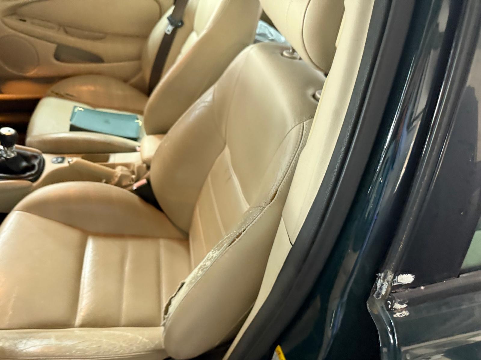 JAGUAR X-Type 2.5 V6 Traction4 Sport-image-4