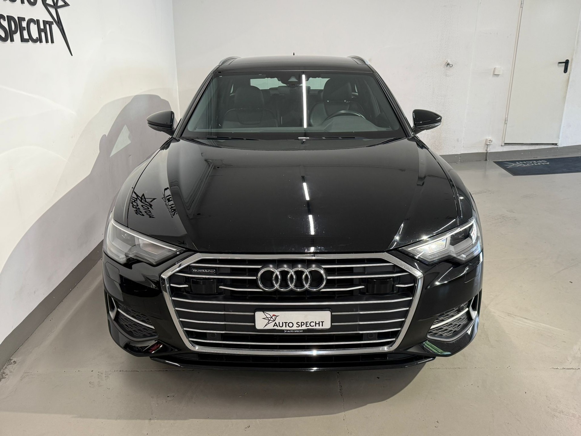 AUDI A6 Avant 45 TFSI Sport S-tronic quattro-image-2