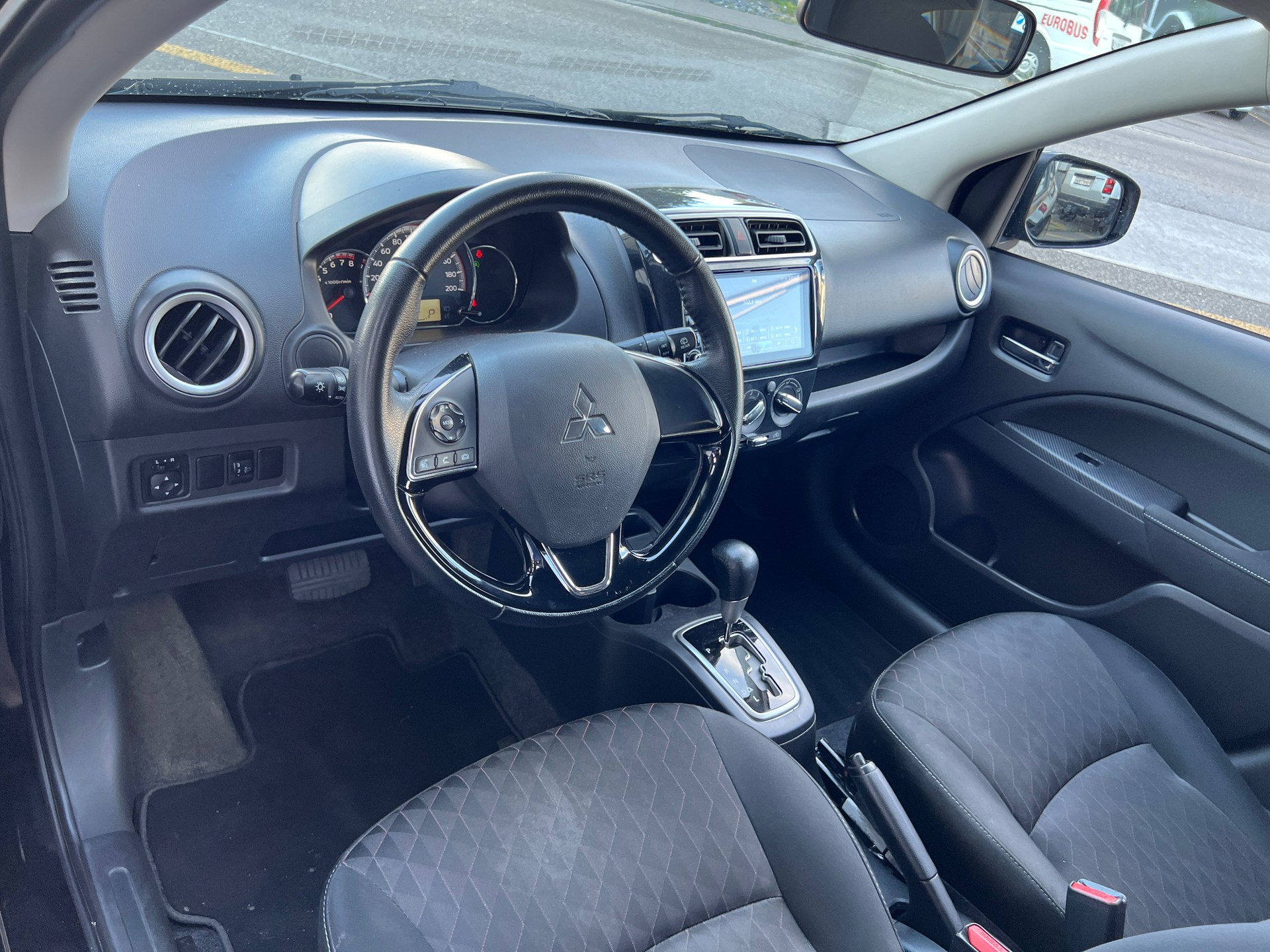 MITSUBISHI Space Star 1.2 CVT Intense+-image-9
