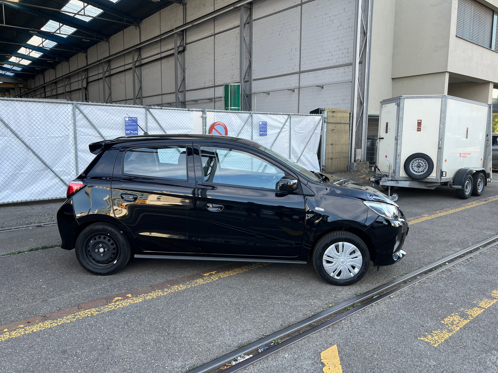 MITSUBISHI Space Star 1.2 CVT Intense+-image-3
