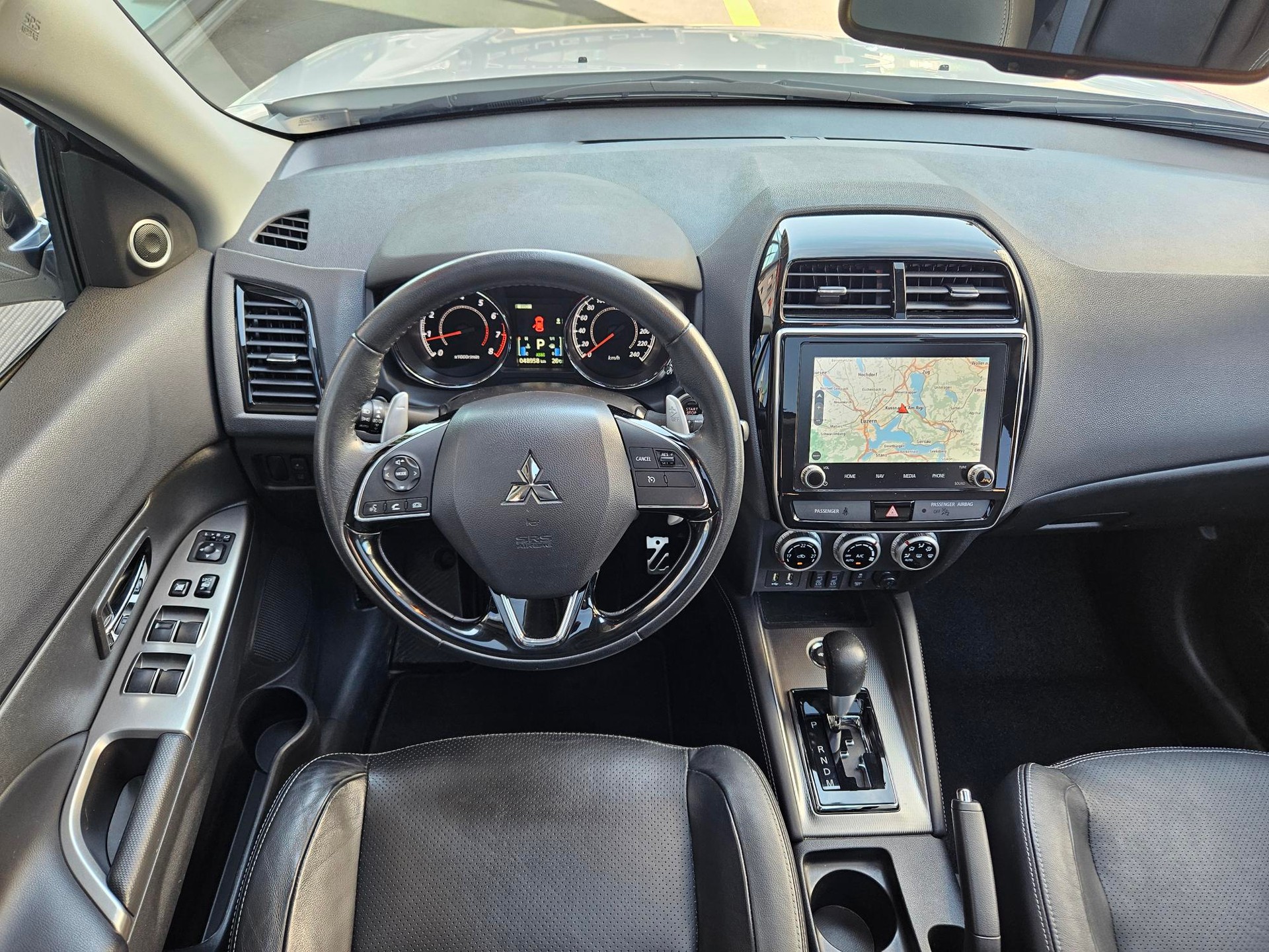 MITSUBISHI ASX 2.0 MIVEC Diamond Swiss 4x4-image-6