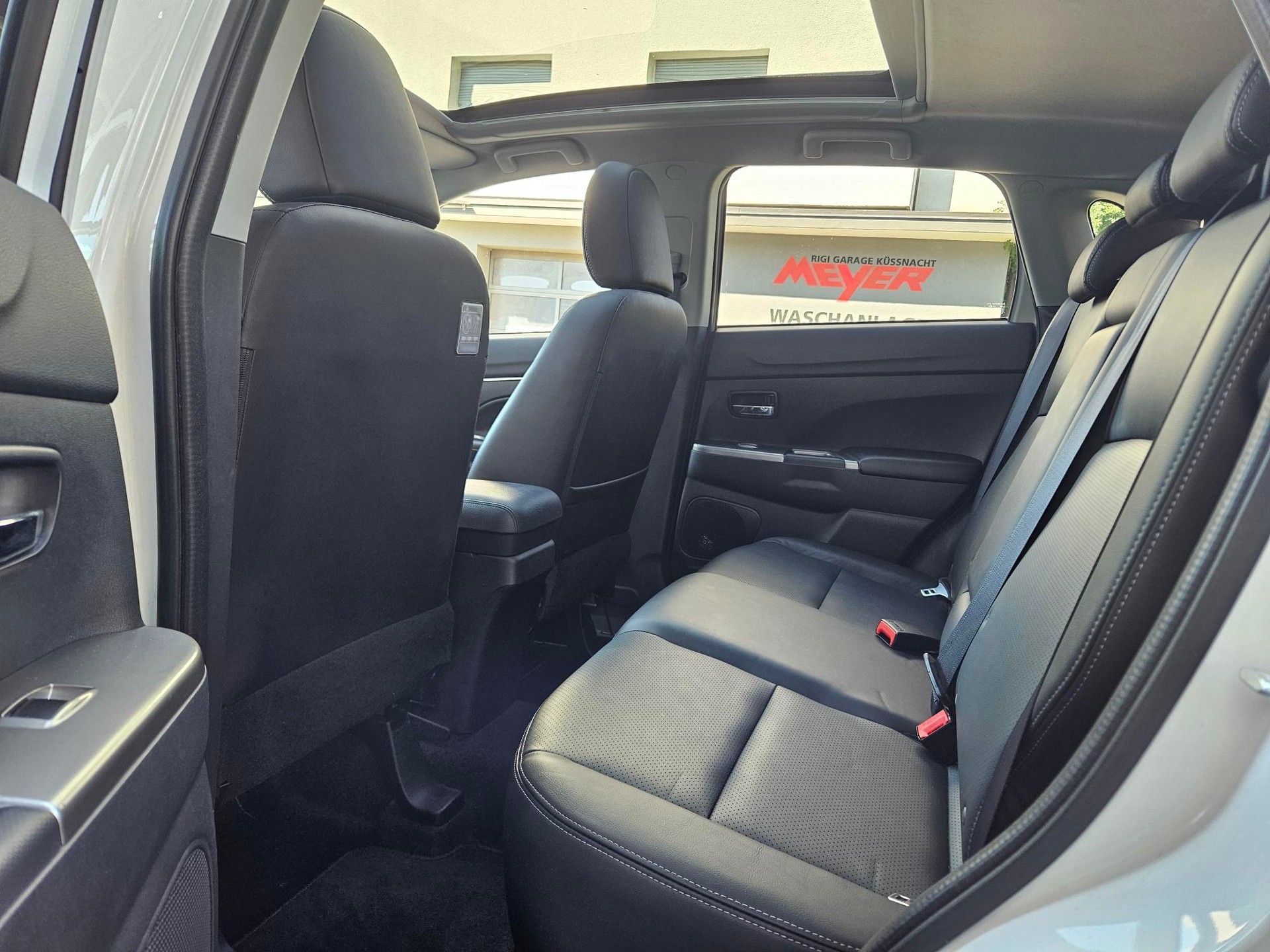MITSUBISHI ASX 2.0 MIVEC Diamond Swiss 4x4-image-8